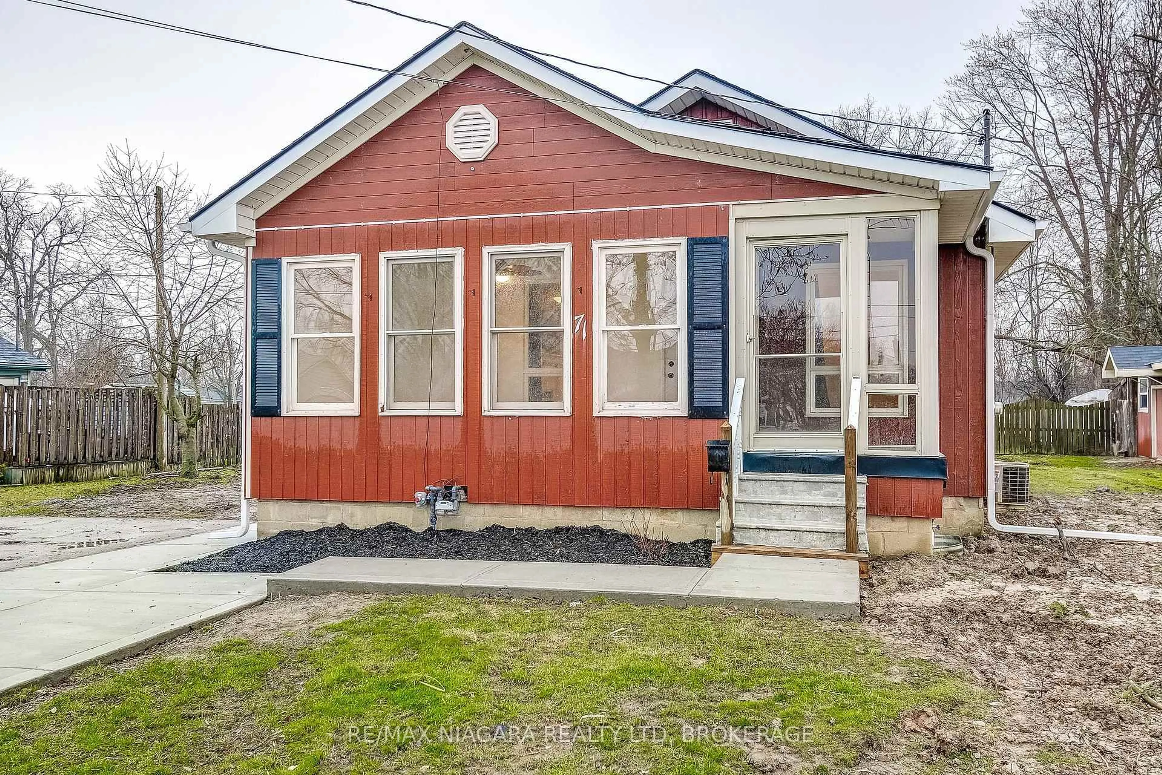Unknown for 71 Joseph St, Fort Erie Ontario L2A 5J6
