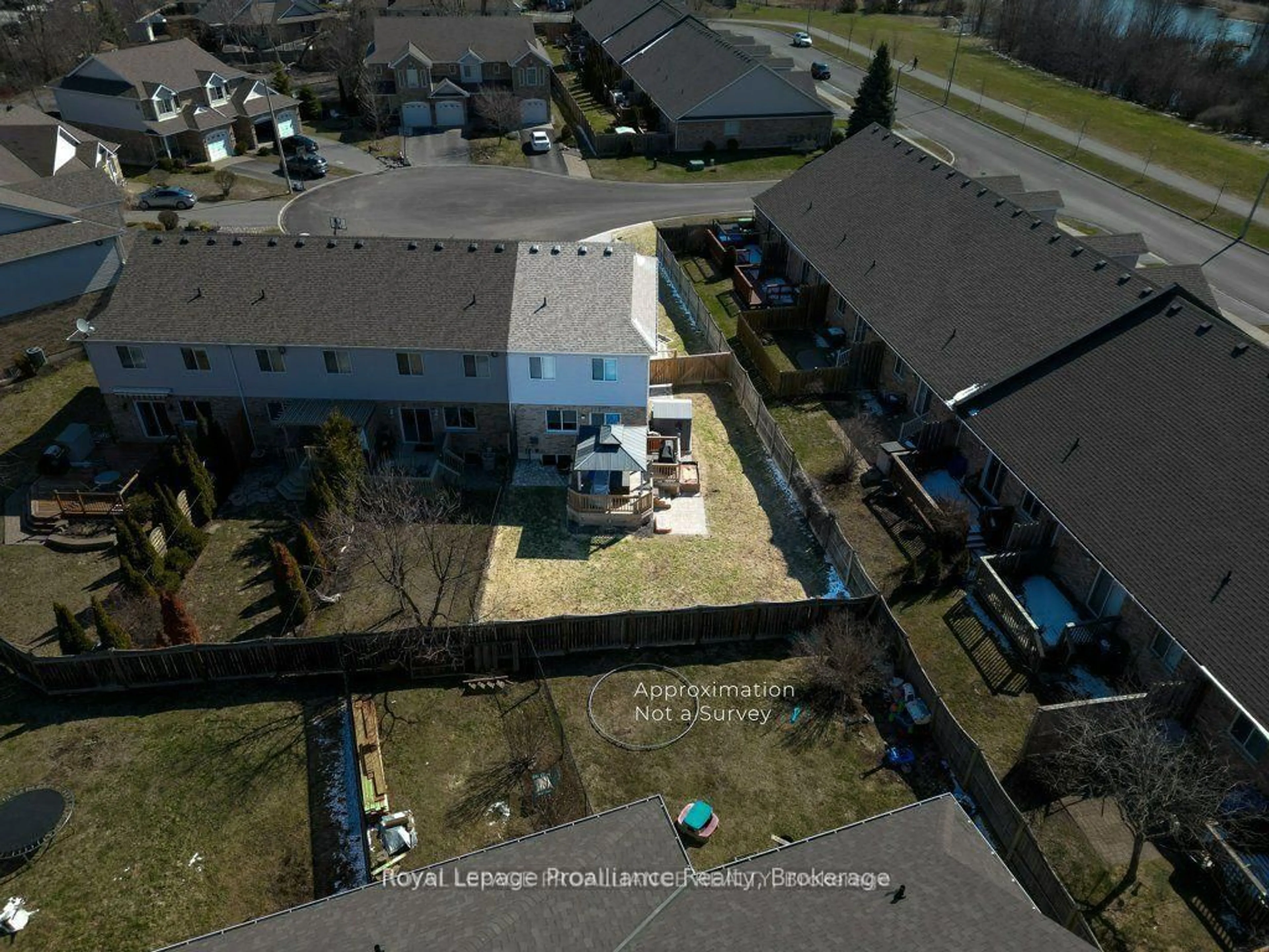 A pic from outside/outdoor area/front of a property/back of a property/a pic from drone, building for 4 Ava Crt, Belleville Ontario K8P 0B2