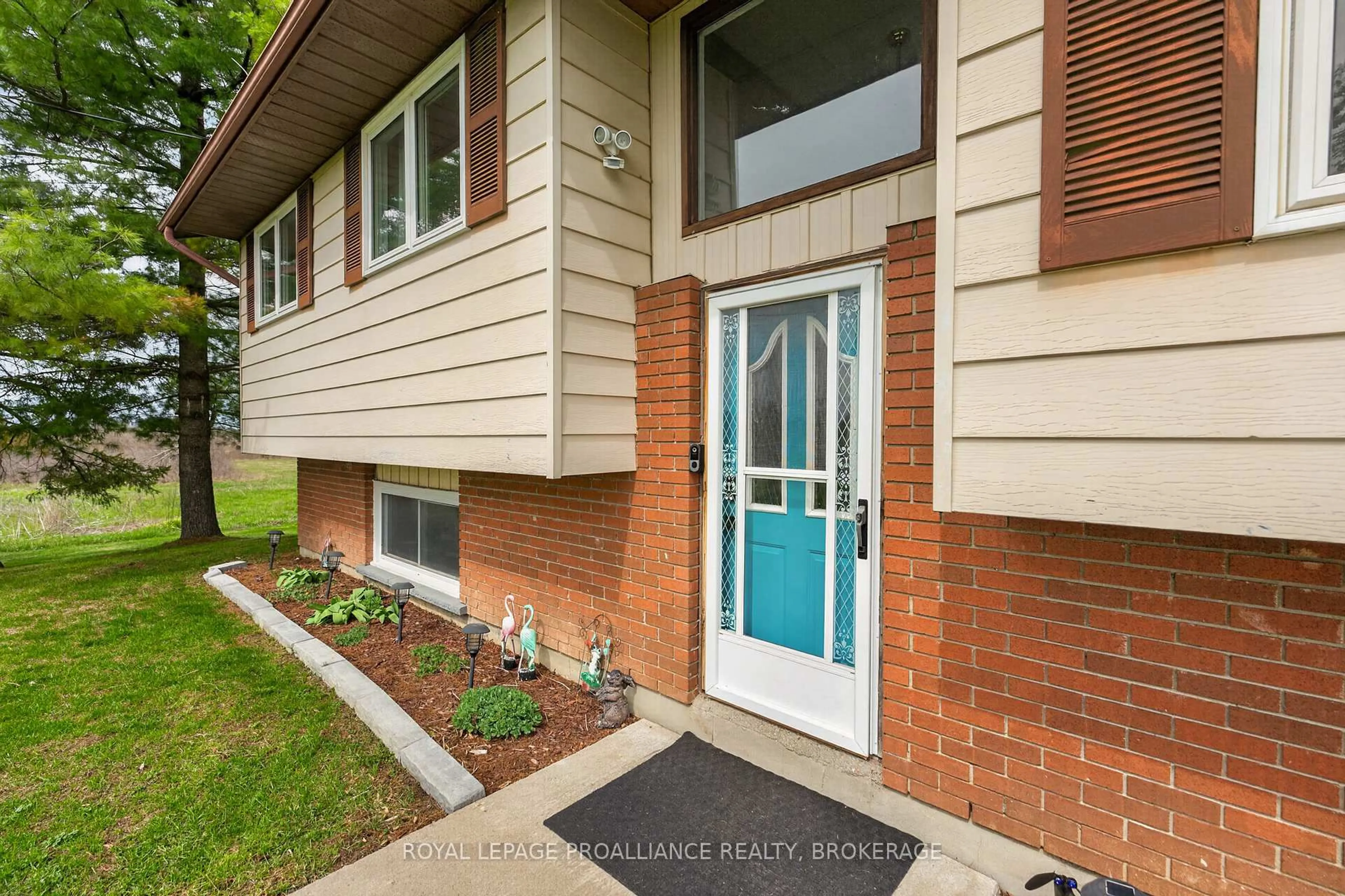 Home with brick exterior material, street for 261 Shane St, Bissett Creek Ontario K0H 2H0