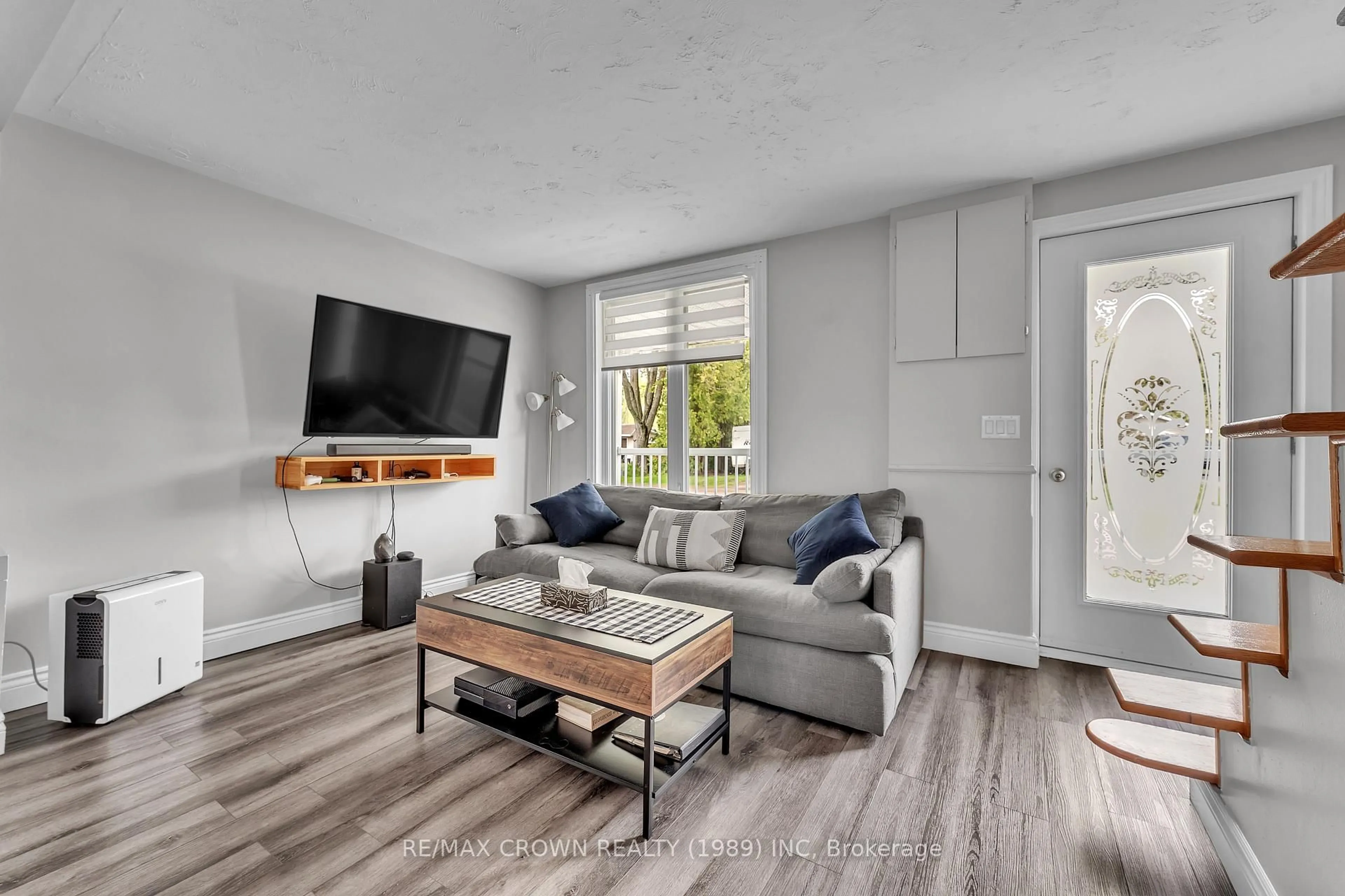 Living room with furniture, unknown for 274 Belanger St, West Nipissing Ontario P2B 3B9