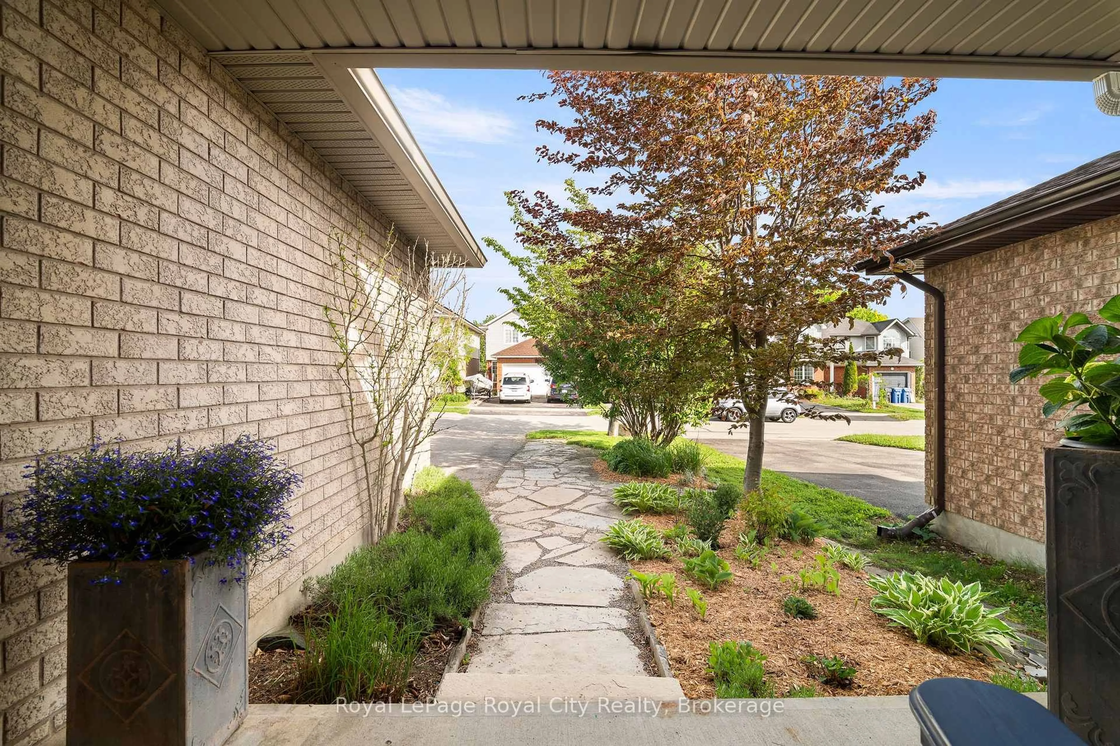 Patio, street for 66 Hagan Ave, Guelph Ontario N1E 7B6