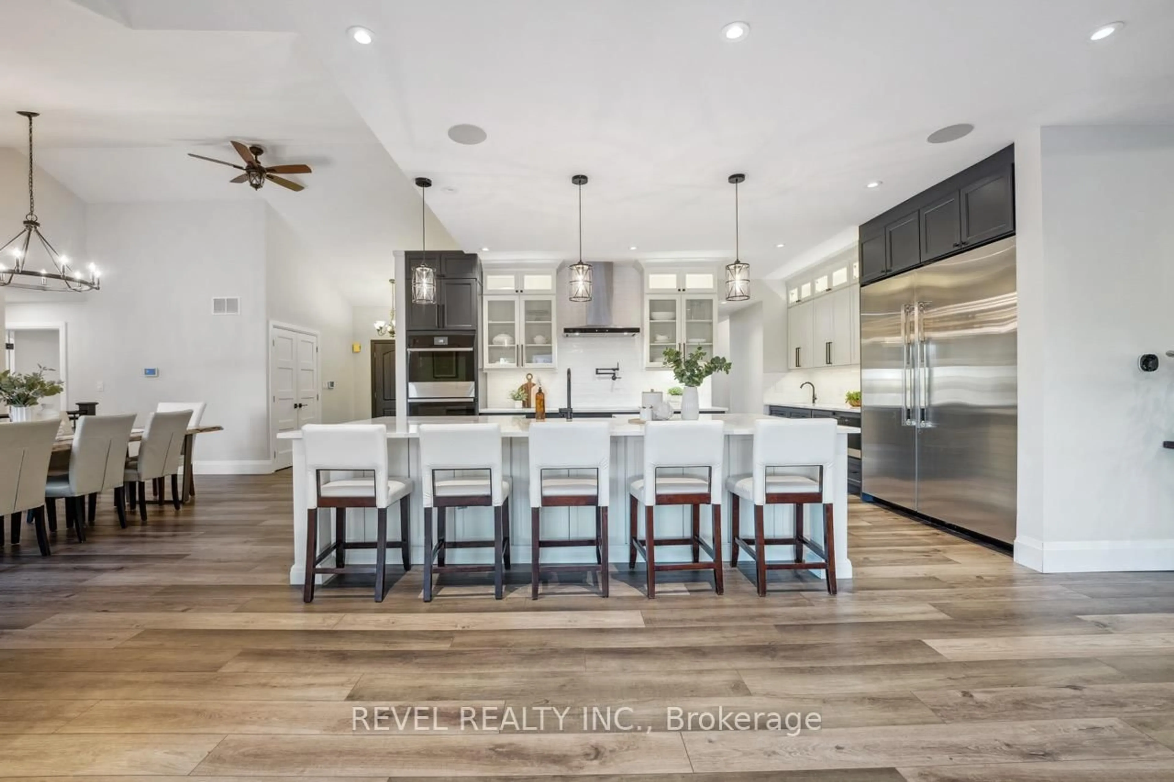 Open concept kitchen, unknown for 102 Concession 11, Hamilton Ontario L8B 1H8