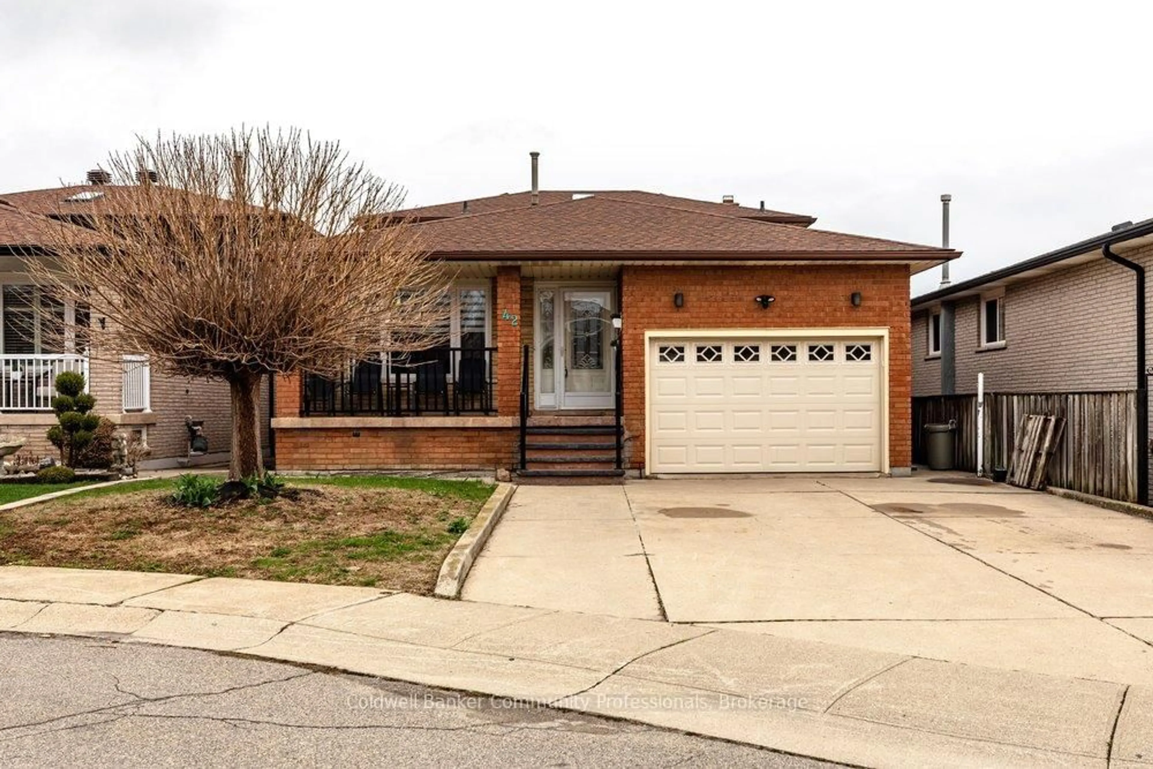 Home with brick exterior material, street for 42 Lasila Crt, Hamilton Ontario L9C 7B6