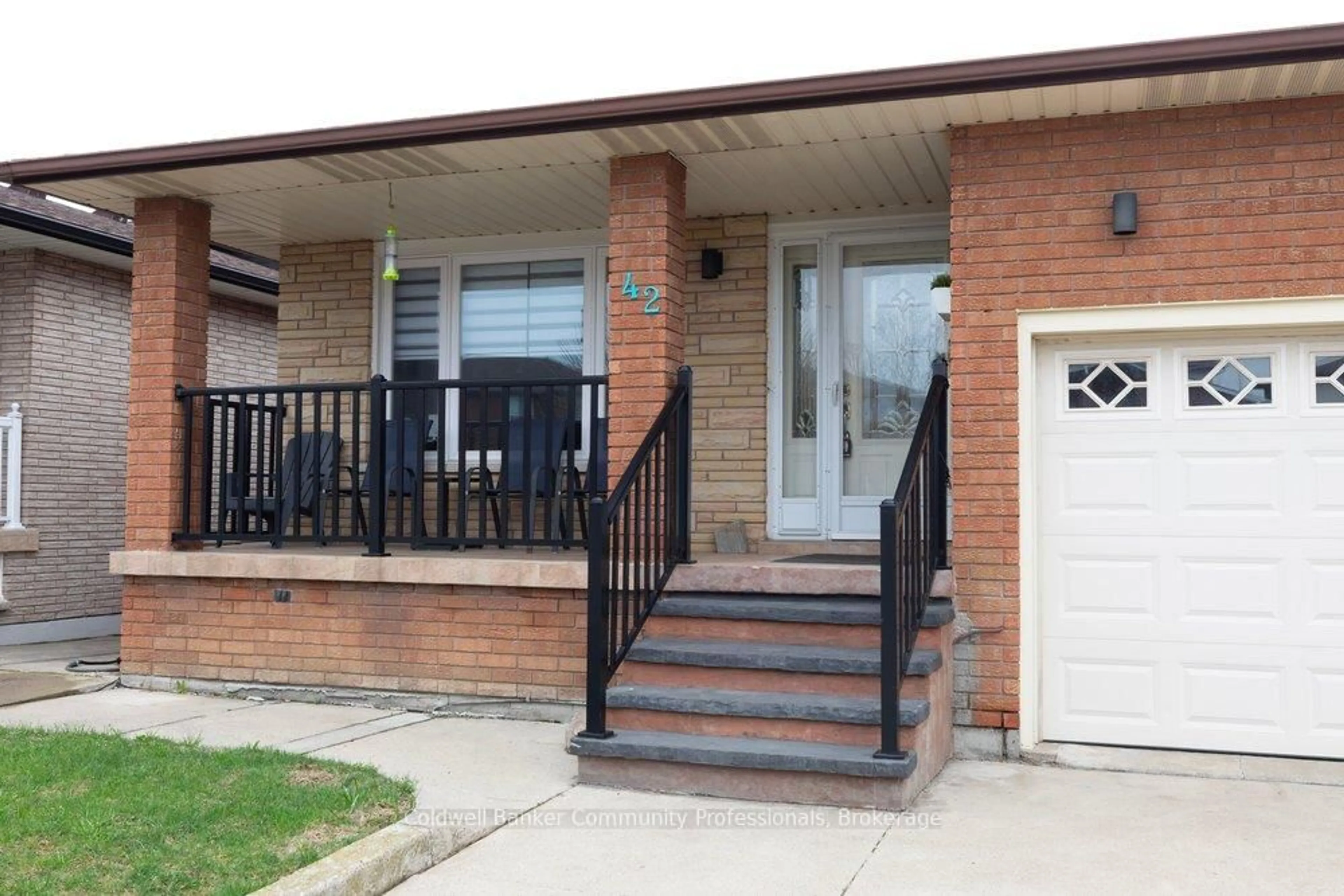 Unknown for 42 Lasila Crt, Hamilton Ontario L9C 7B6