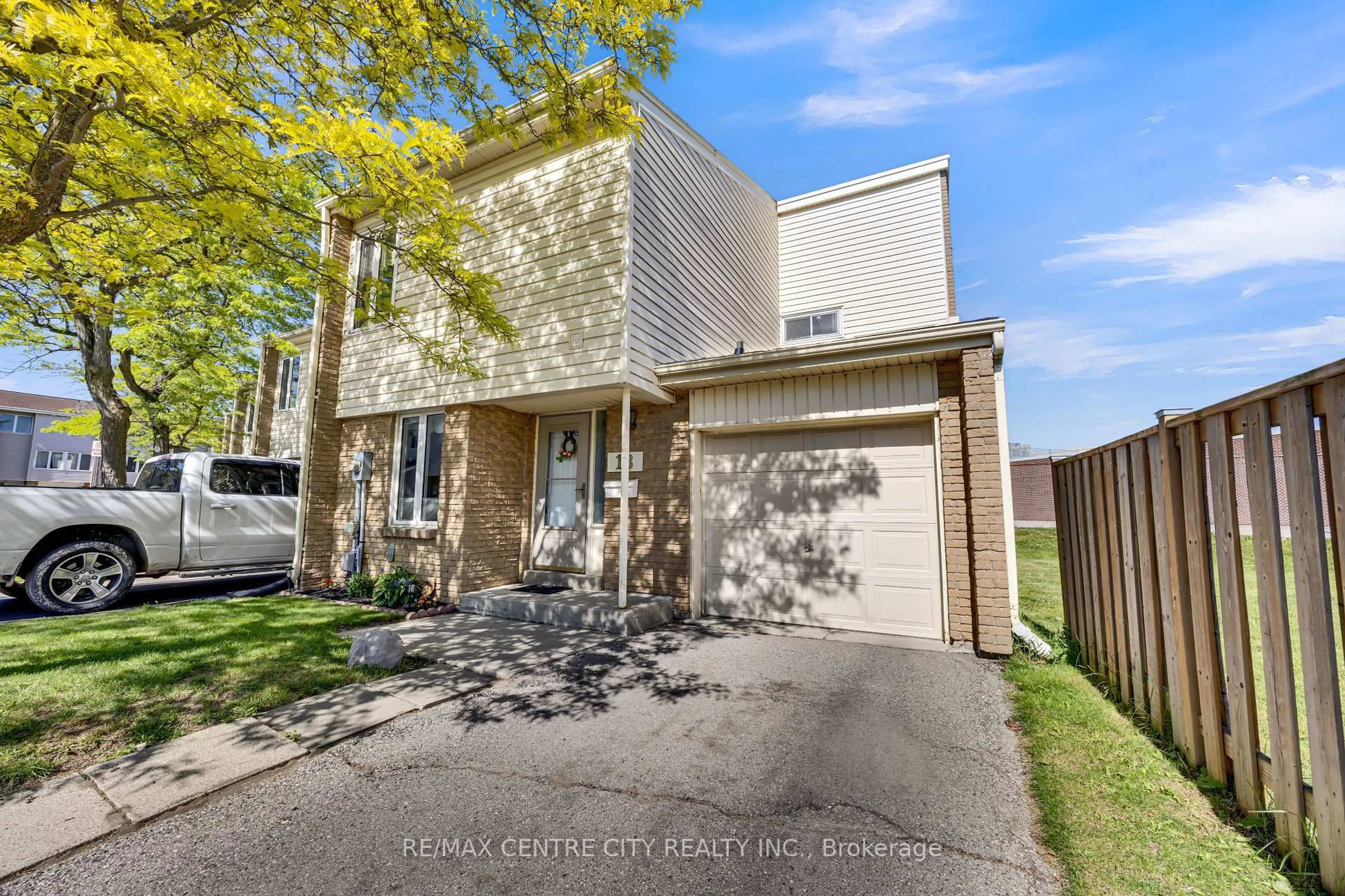 A pic from outside/outdoor area/front of a property/back of a property/a pic from drone, street for 700 Osgood Dr #18, London South Ontario N6E 2H1