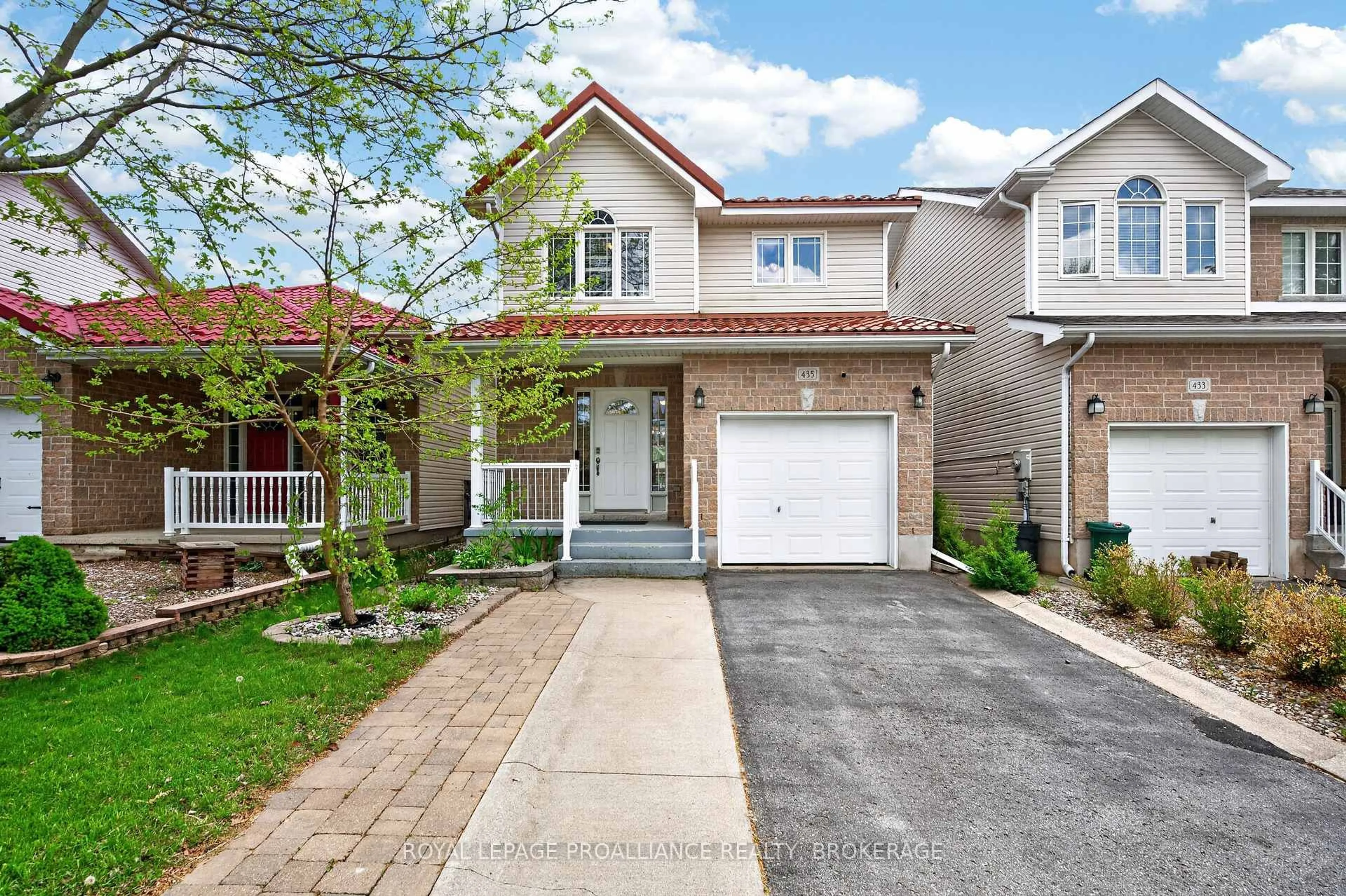 Home with brick exterior material, street for 435 Maureen St, Kingston Ontario K7K 7M2