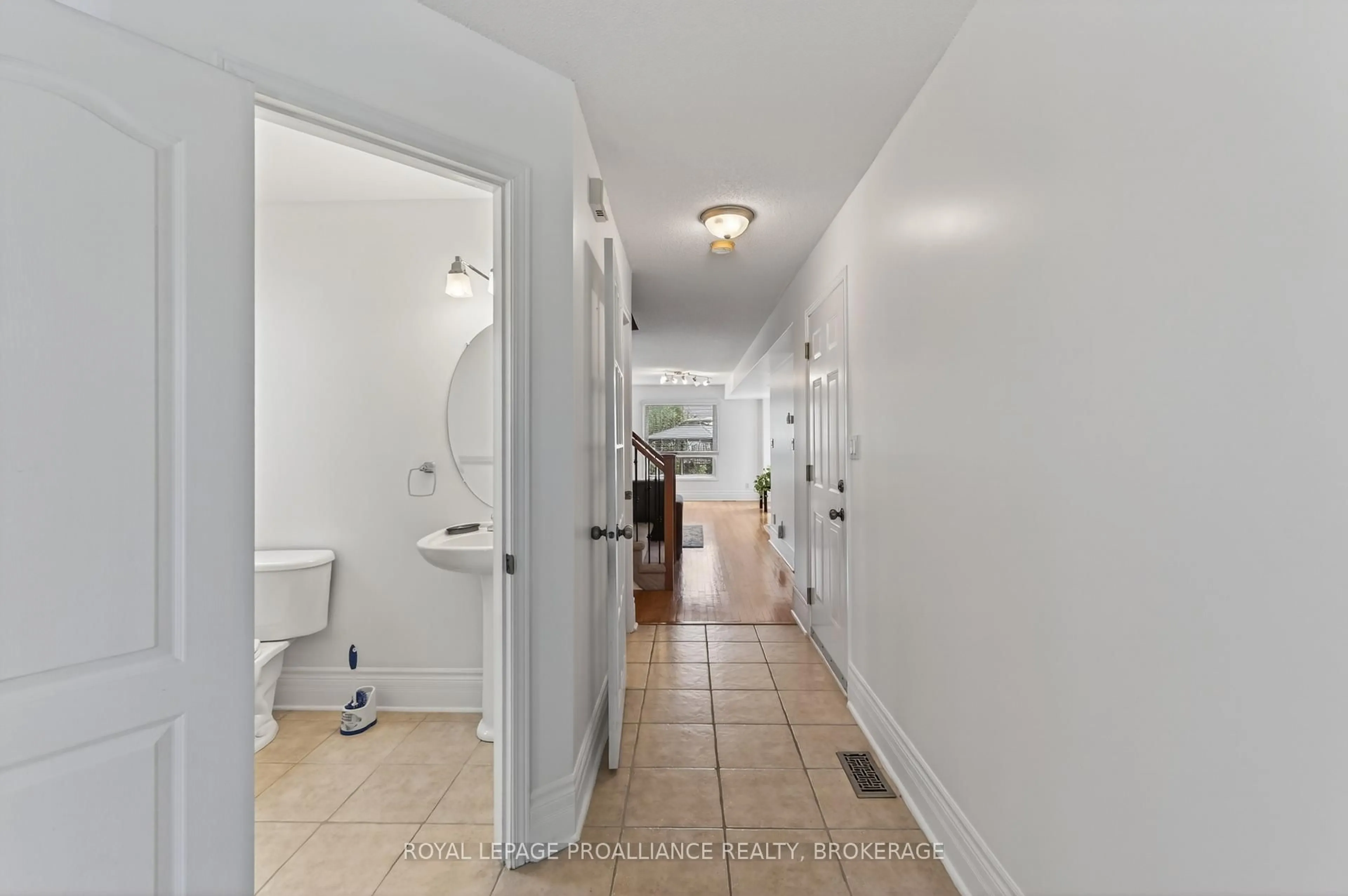 Unknown for 435 Maureen St, Kingston Ontario K7K 7M2