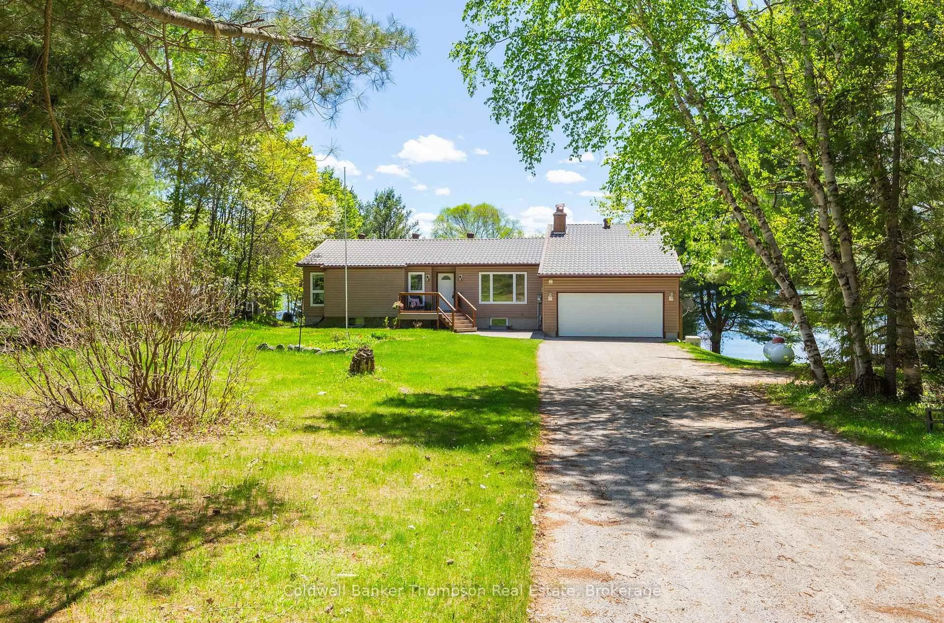 A pic from outside/outdoor area/front of a property/back of a property/a pic from drone, water/lake/river/ocean view for 45 Horizon Rd, Armour Ontario P0A 1C0