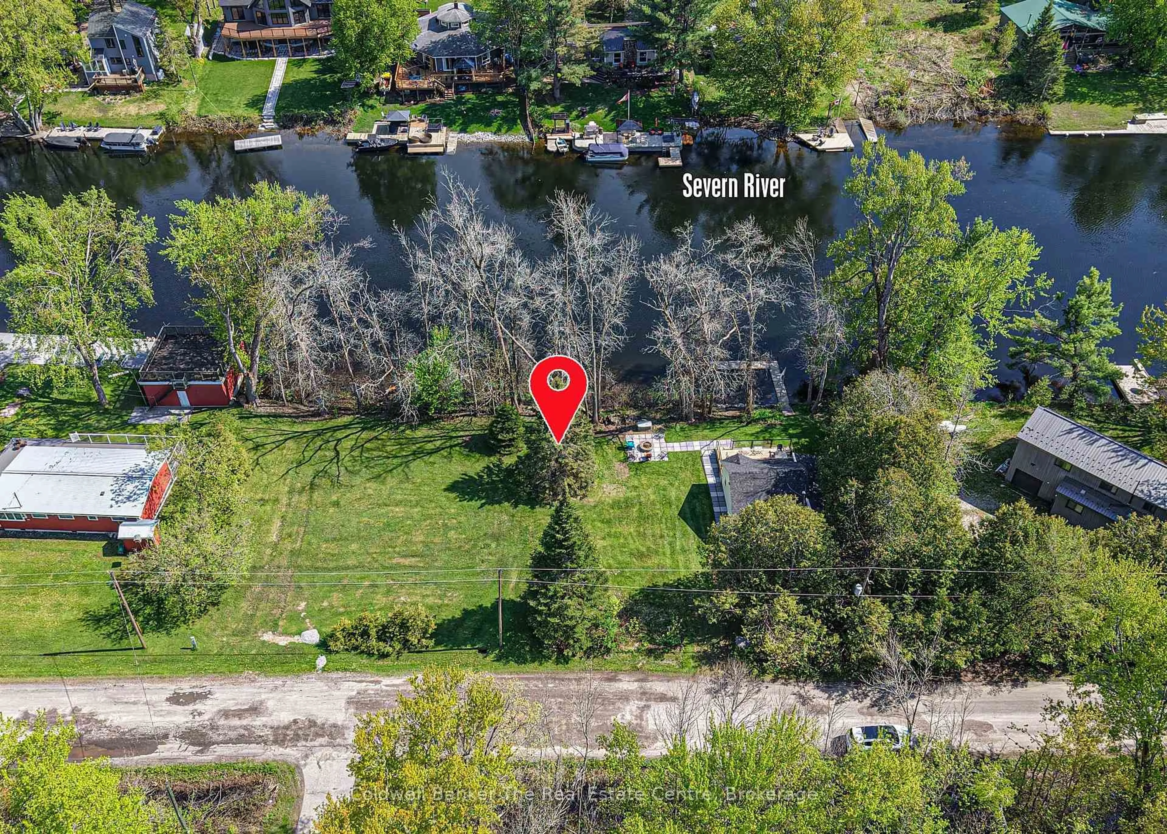 A pic from outside/outdoor area/front of a property/back of a property/a pic from drone, water/lake/river/ocean view for 1079 Severn River Rd, Gravenhurst Ontario P0E 1N0