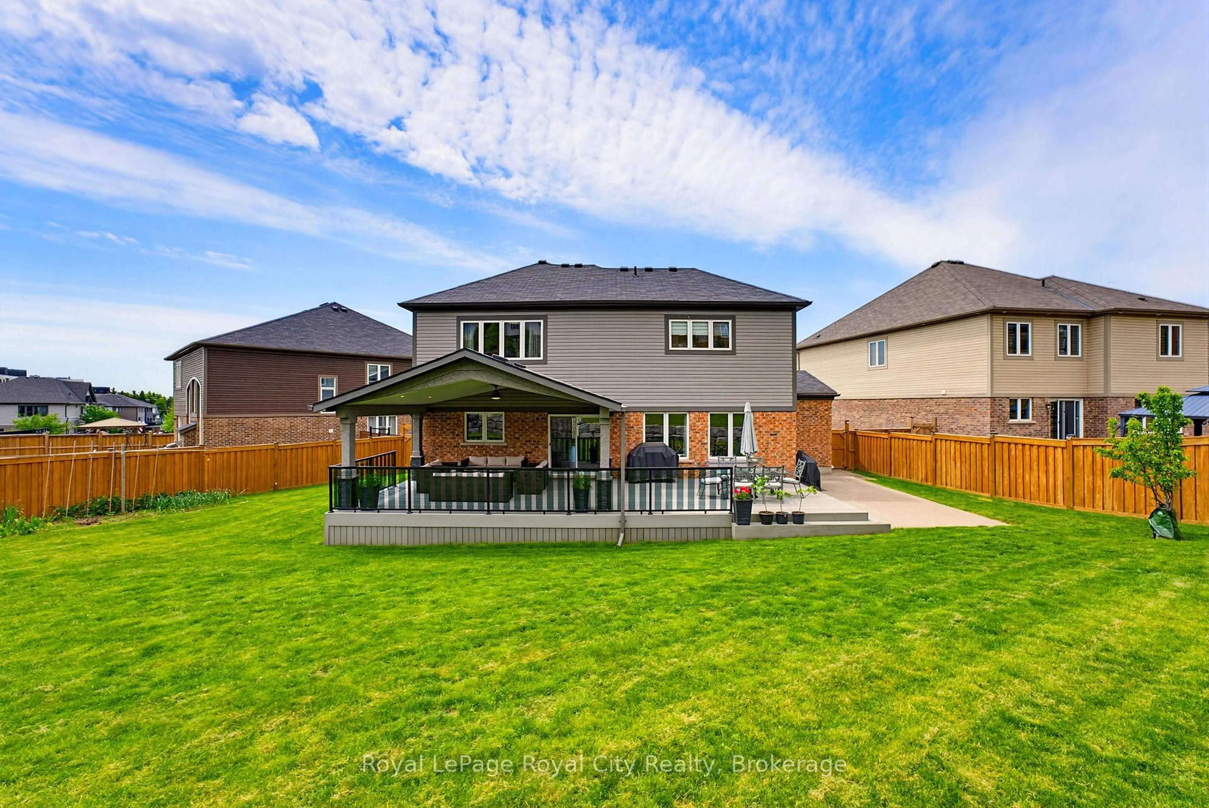 Home with brick exterior material, street for 31 Wetland Way, Kitchener Ontario N2P 2Y8
