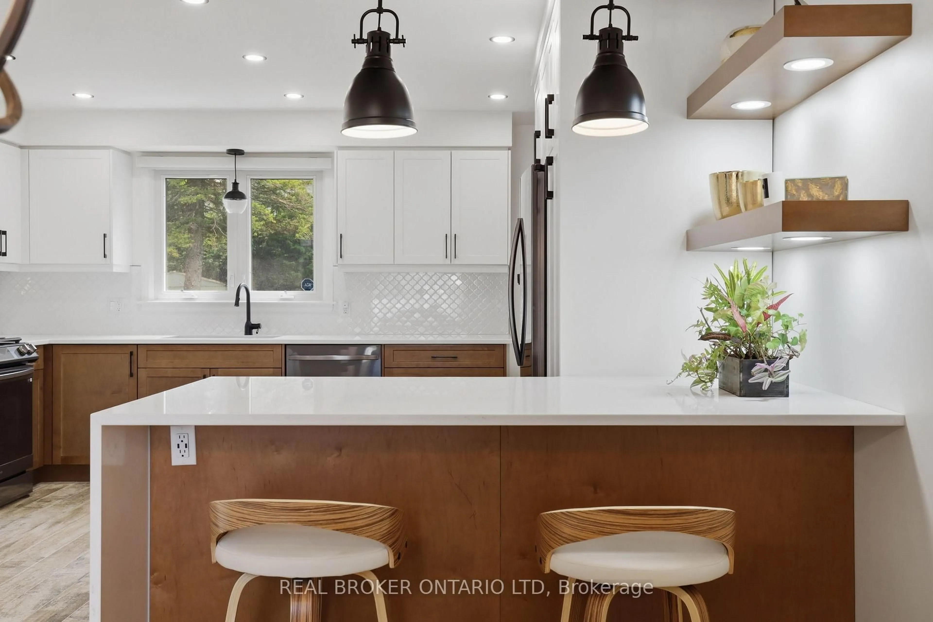 Contemporary kitchen, ceramic/tile floor for 196 Wychwood Park, London North Ontario N6G 1R9