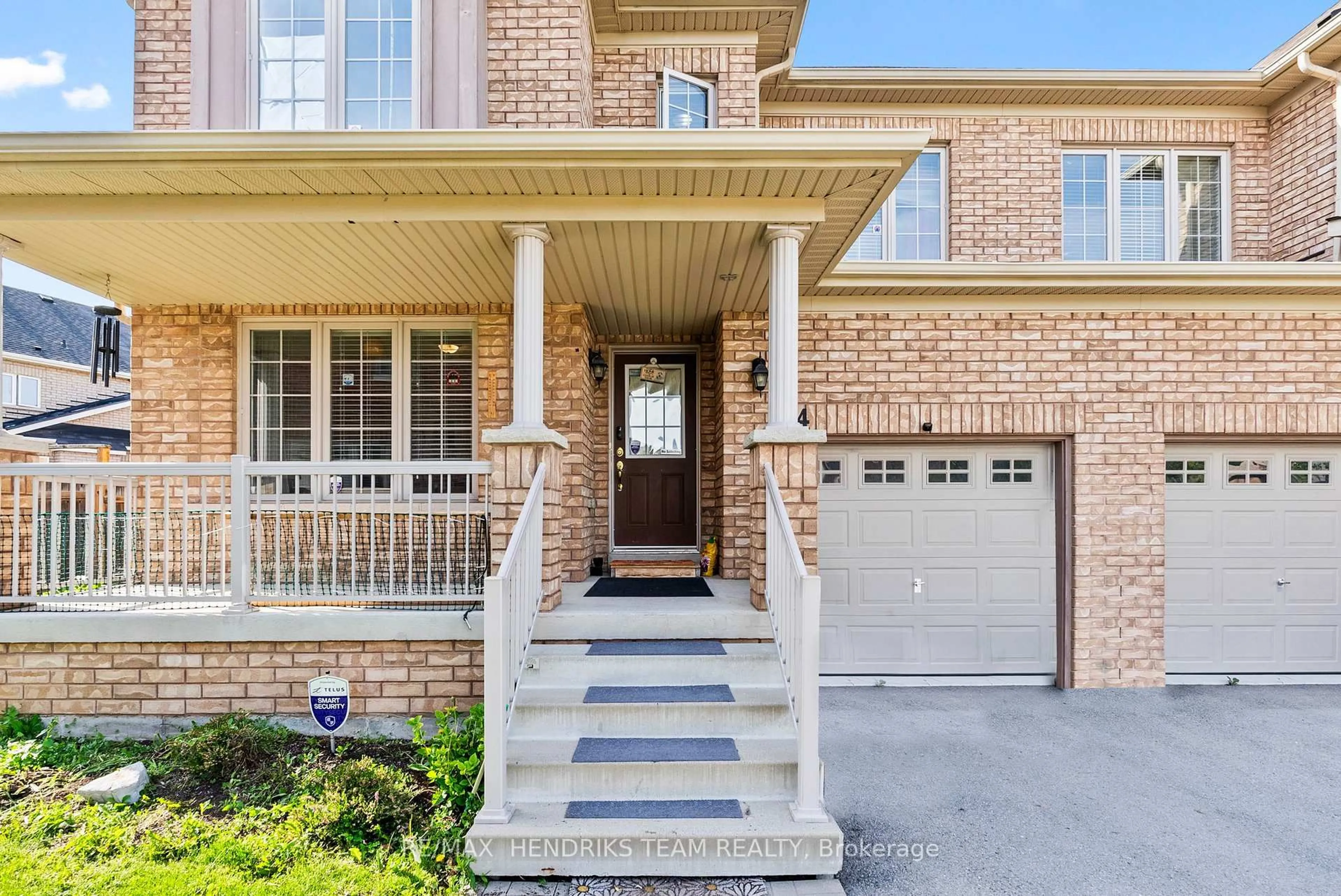Home with brick exterior material, street for 4 Durham Way, St. Catharines Ontario L0S 1J0