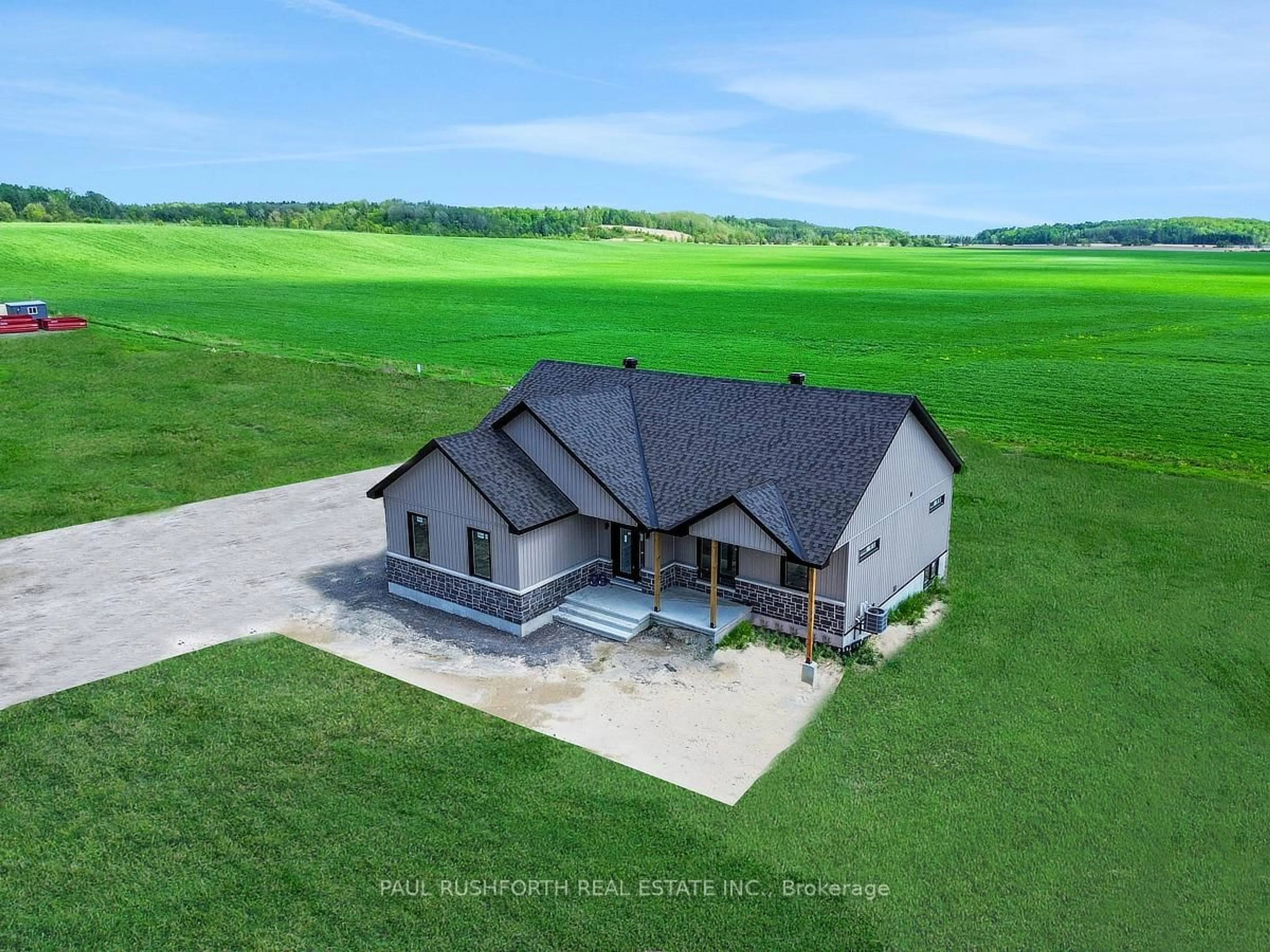 A pic from outside/outdoor area/front of a property/back of a property/a pic from drone, building for 1920 CLARK Rd, Clarence-Rockland Ontario K4K 1K7