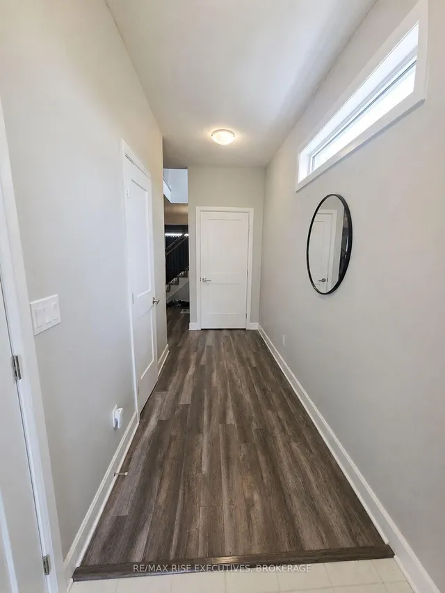 1201 Max Cres, Kingston 3