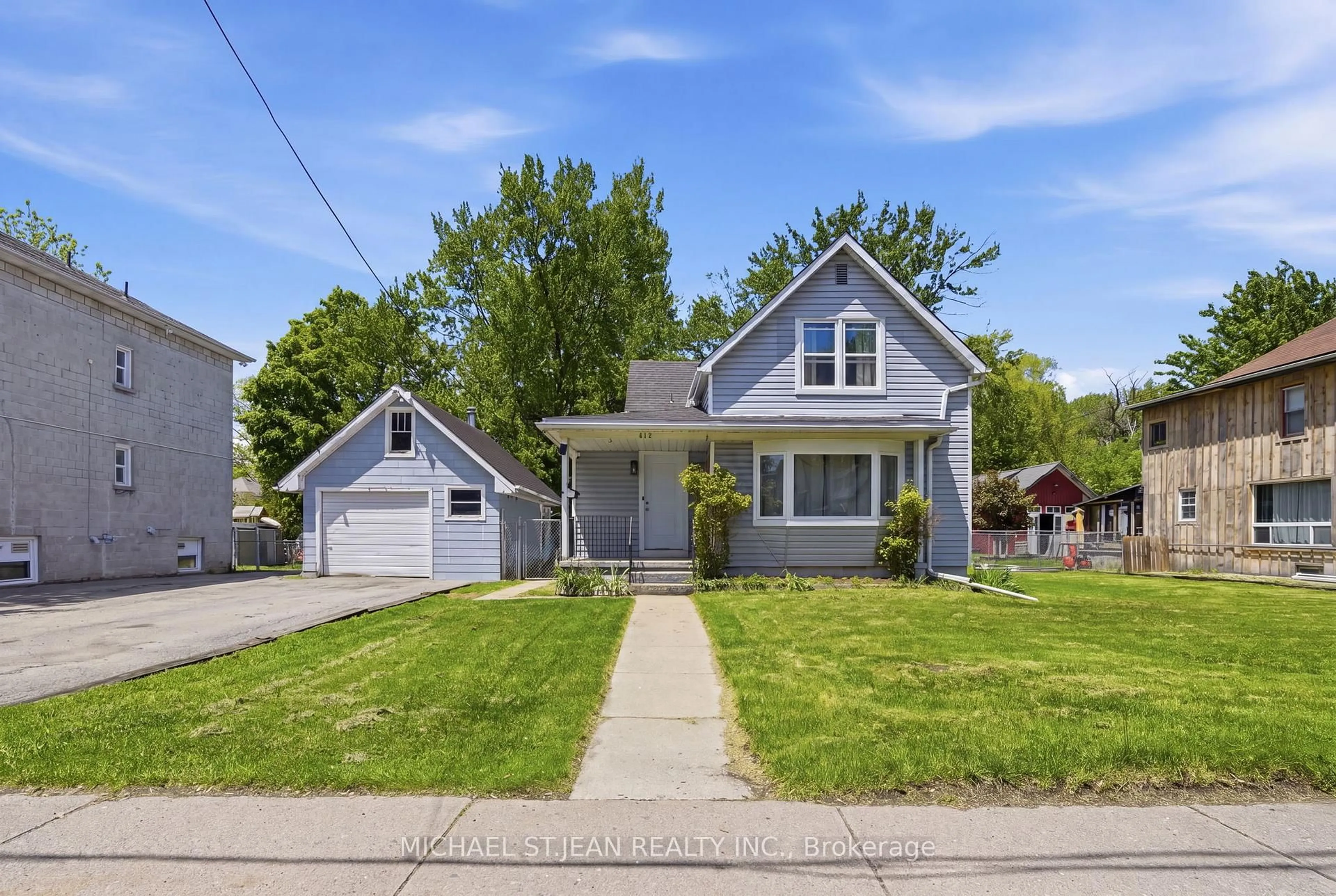 Home with vinyl exterior material, street for 412 Helena St, Haldimand Ontario N1A 2T2