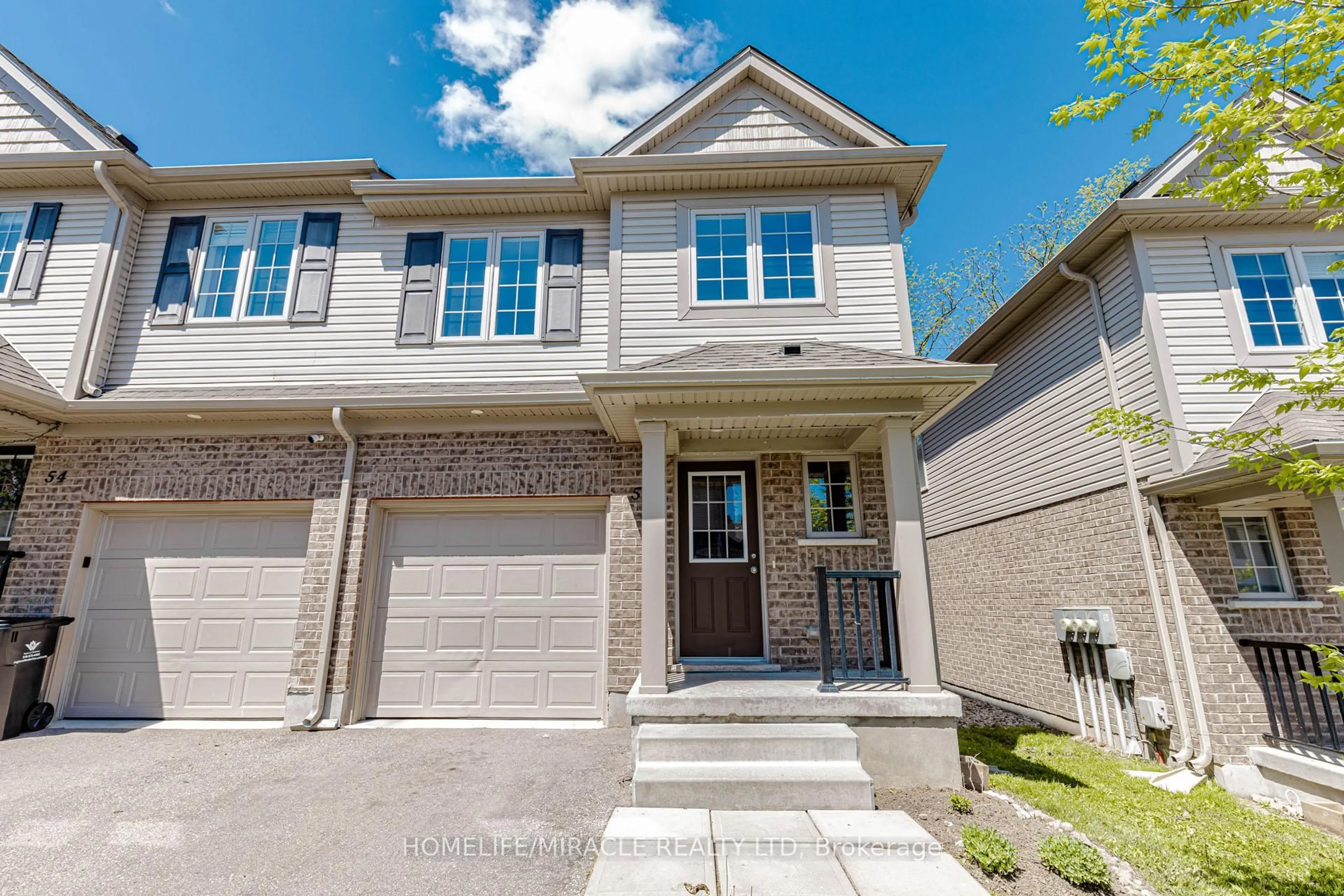 Home with brick exterior material, street for 50 Pinnacle Dr #55, Kitchener Ontario N2P 0H8