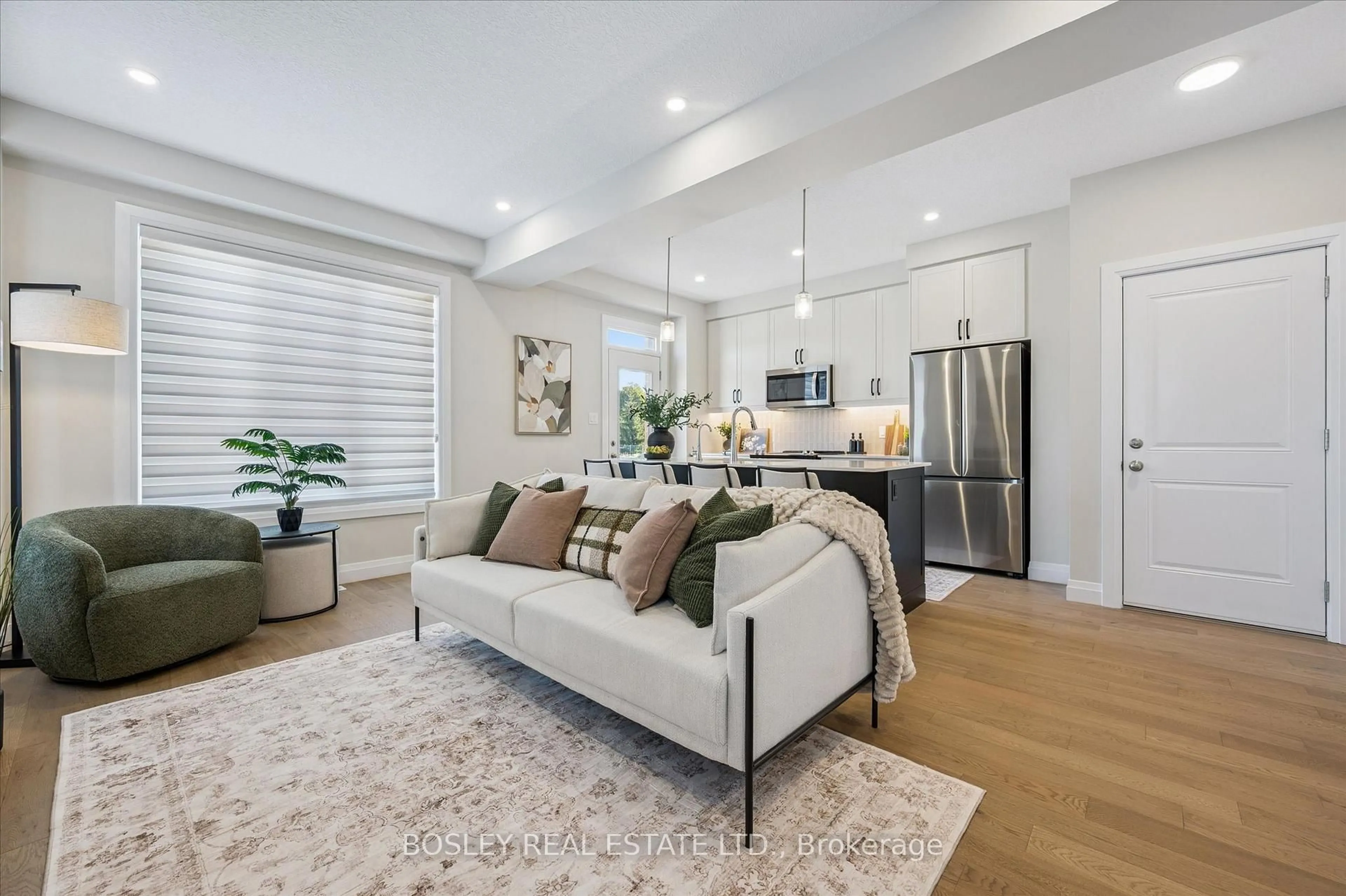 Living room with furniture, unknown for 127 Catherine St, Wilmot Ontario N3A 2A3