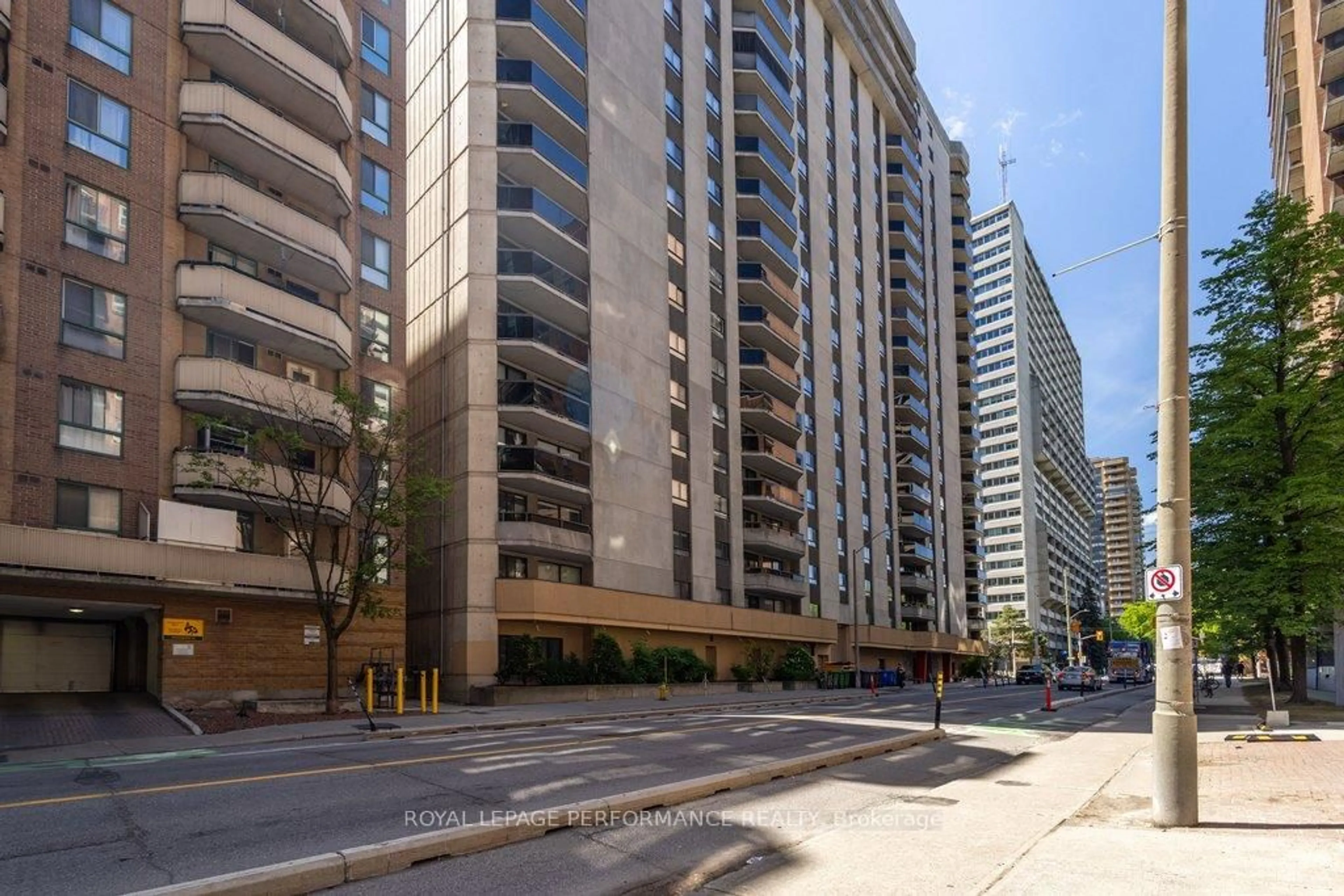 Unknown for 470 Laurier Ave #1705, Ottawa Ontario K1R 7W9