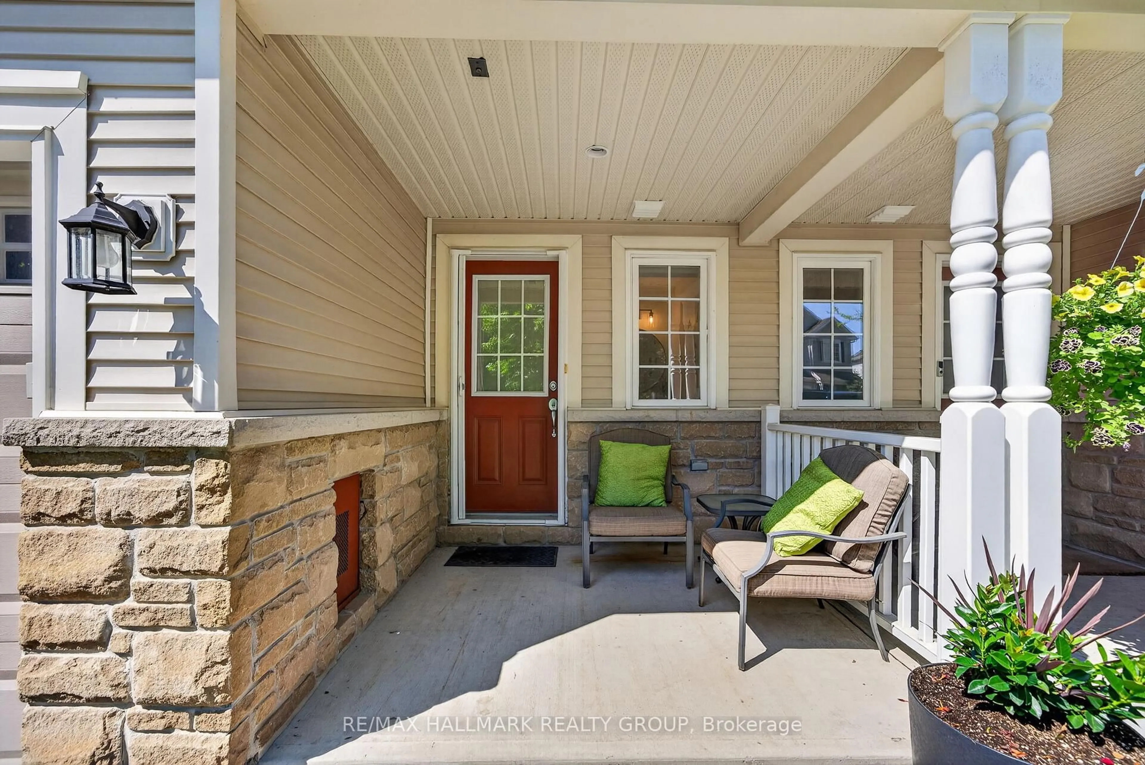Patio, street for 115 Cedardown Private, Ottawa Ontario K2J 0W2