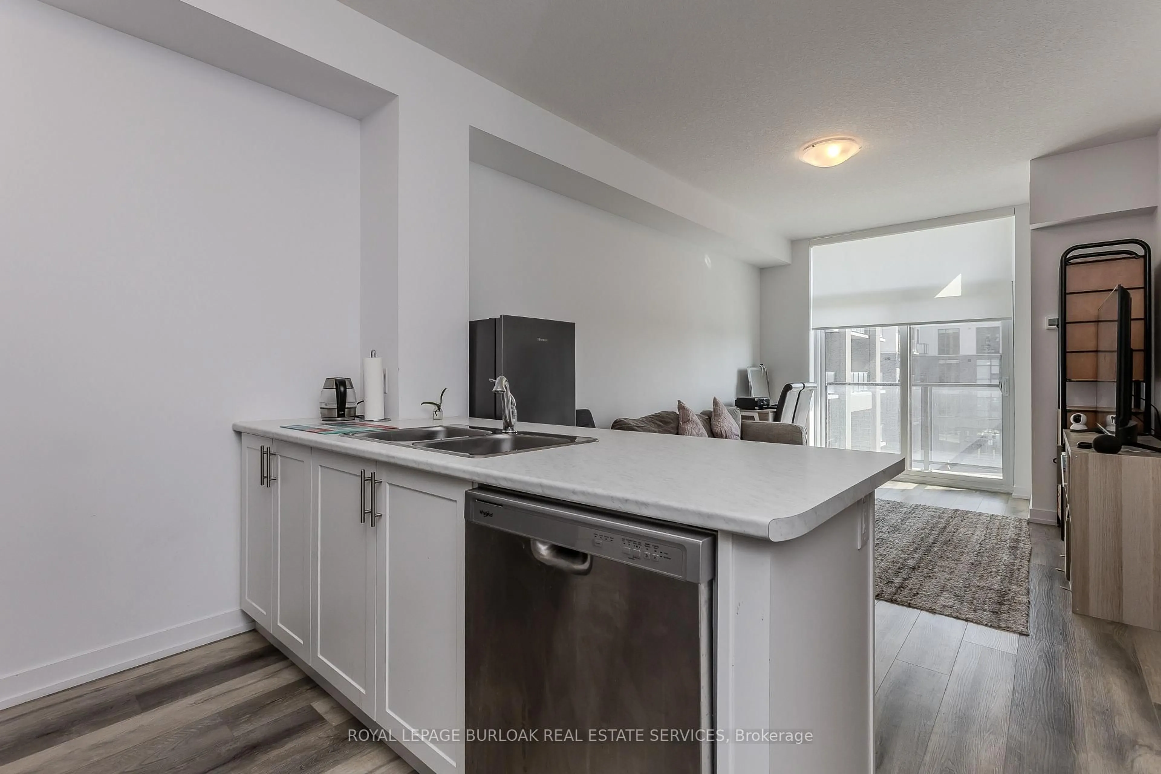 Open concept kitchen, unknown for 470 Dundas St #317, Hamilton Ontario L8B 2A6