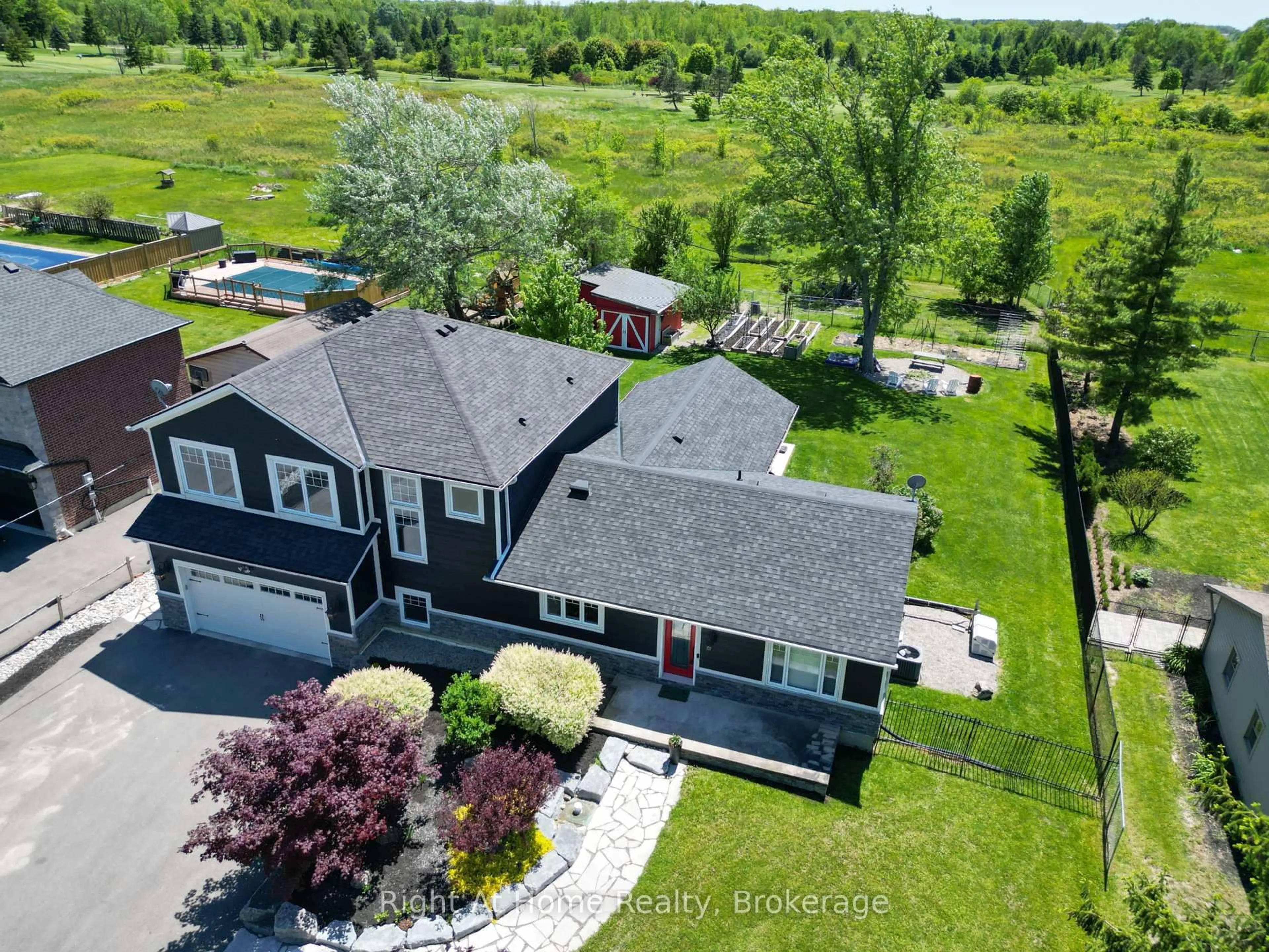 A pic from outside/outdoor area/front of a property/back of a property/a pic from drone, water/lake/river/ocean view for 367 Golf Club Rd, Hamilton Ontario L0R 1P0