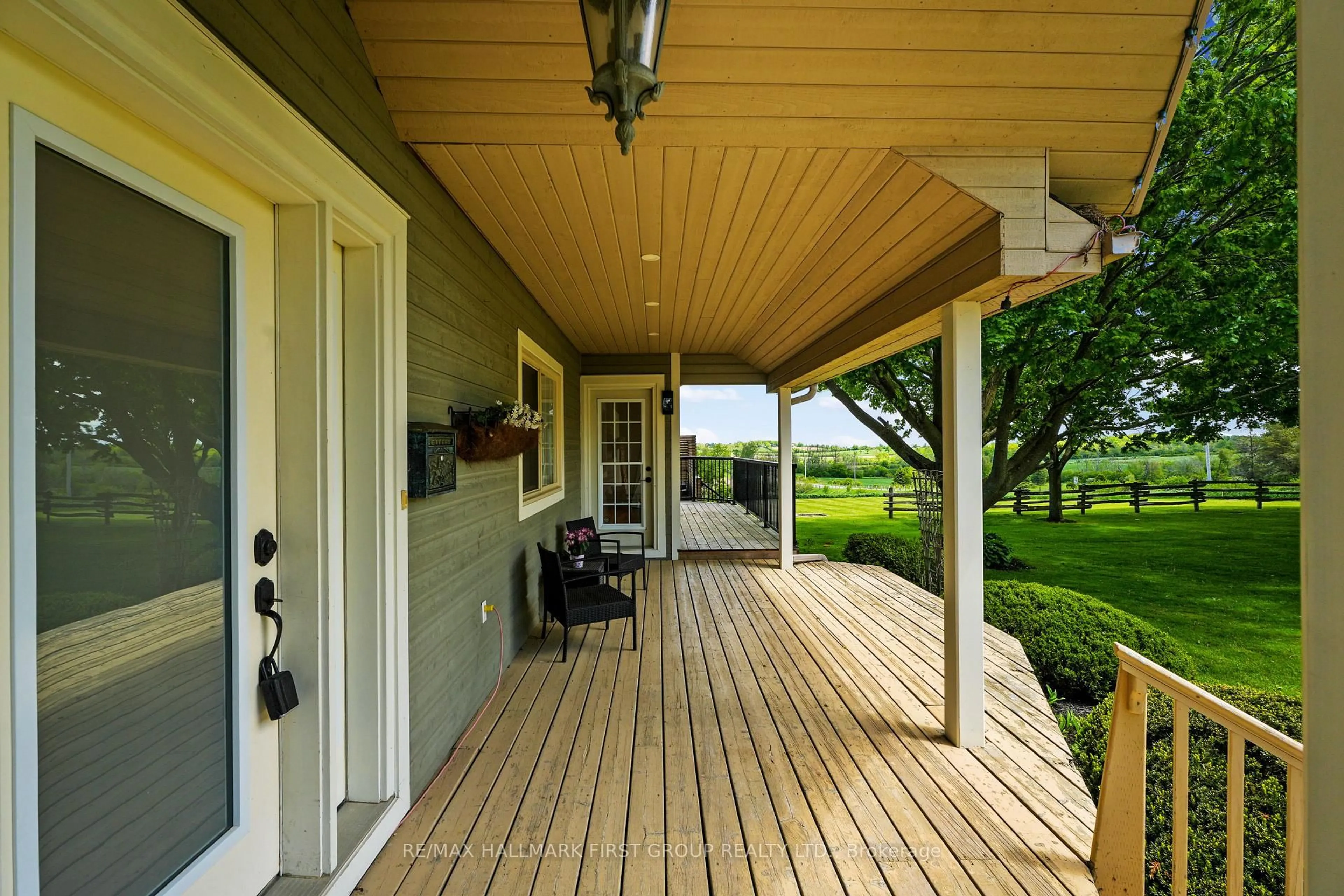 Patio, street for 100 County 2 Rd, Otonabee-South Monaghan Ontario L0A 1G0