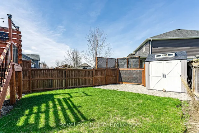 624 Halifax Rd, Woodstock 5