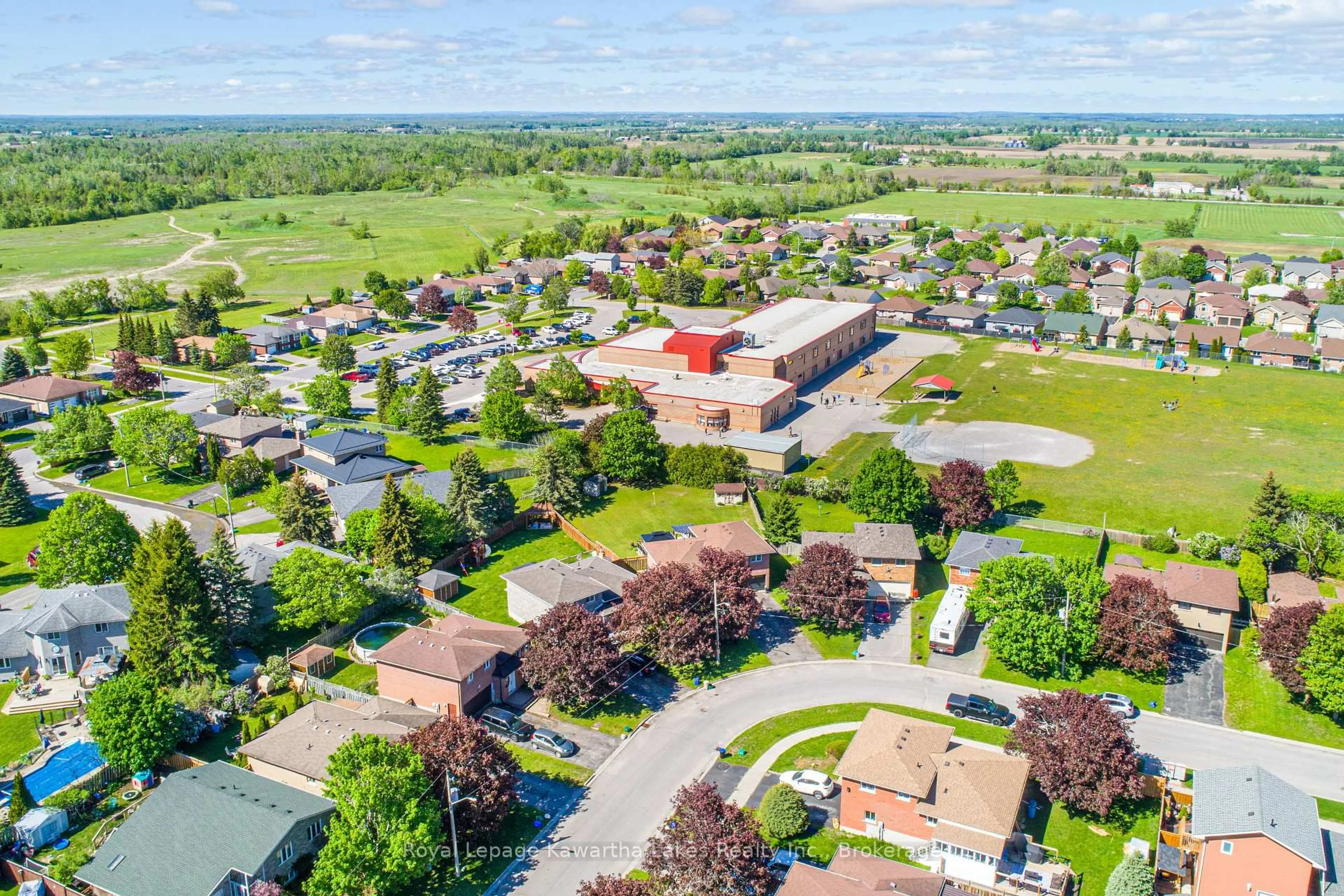 A pic from outside/outdoor area/front of a property/back of a property/a pic from drone, street for 46 Madill Cres, Kawartha Lakes Ontario K9V 5X2