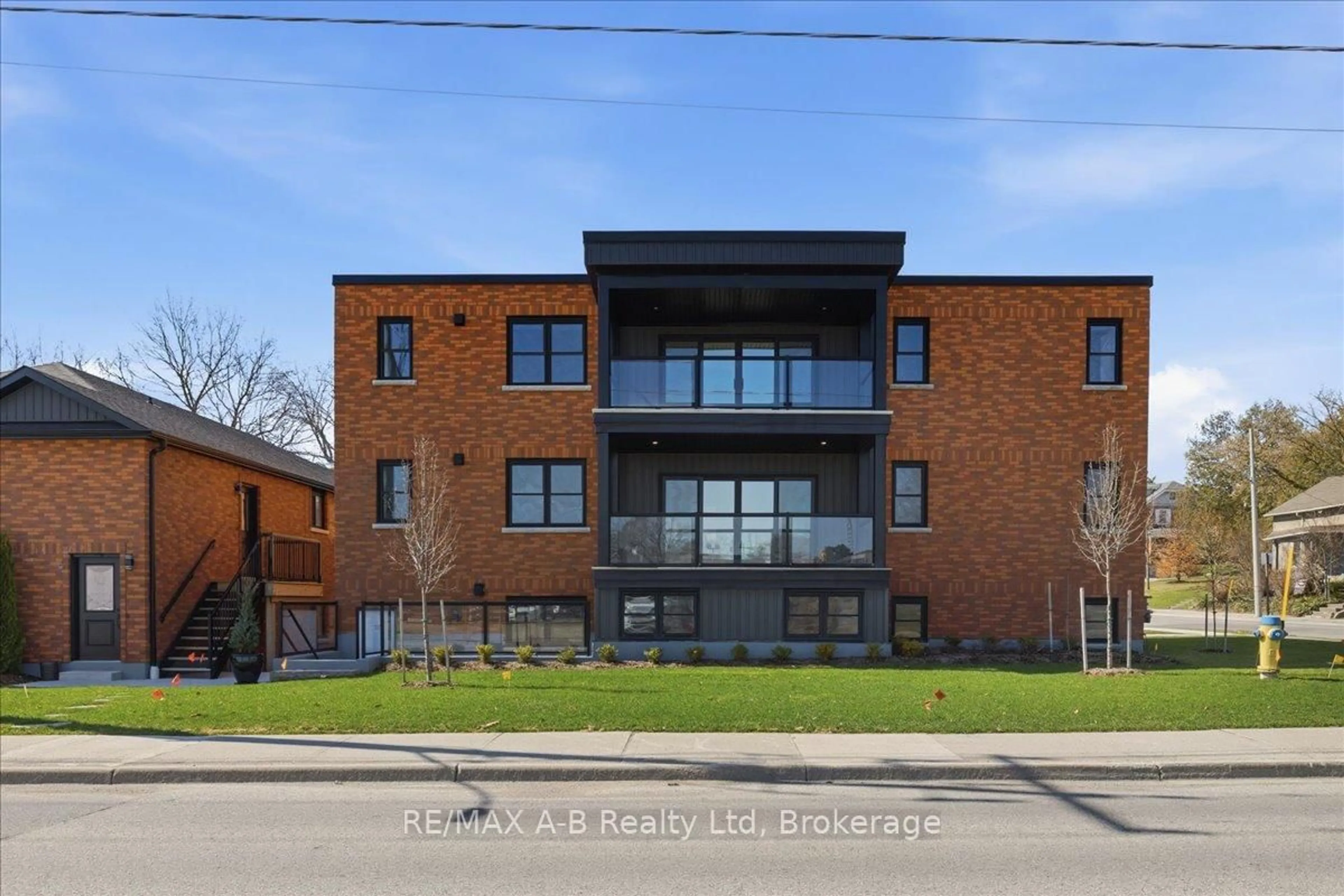 Home with brick exterior material, building for 74A CHURCH St #1, Stratford Ontario N5A 2R2