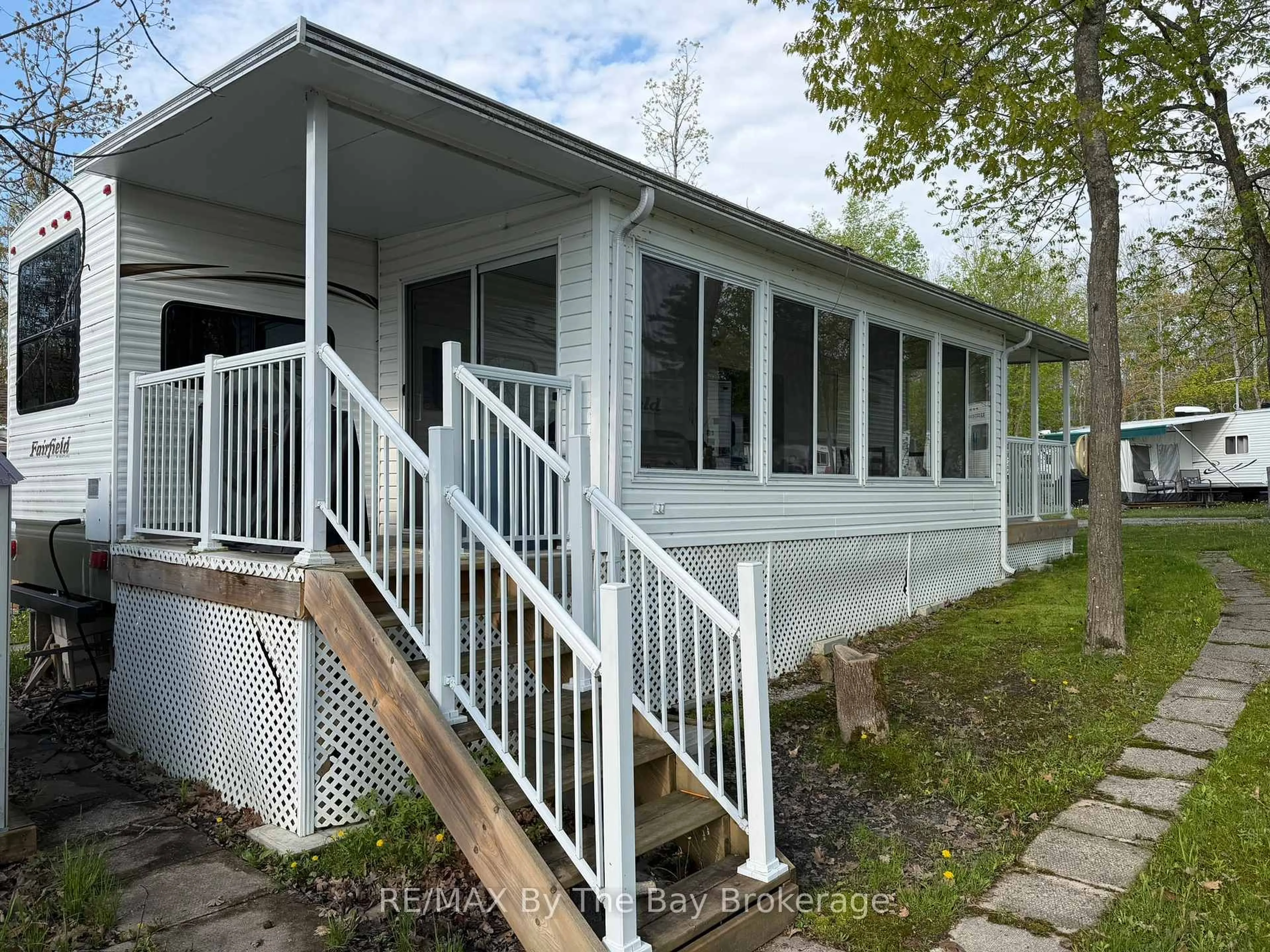 Home with vinyl exterior material, unknown for 170 Linton Rd #55, Georgian Bay Ontario L0K 1S0