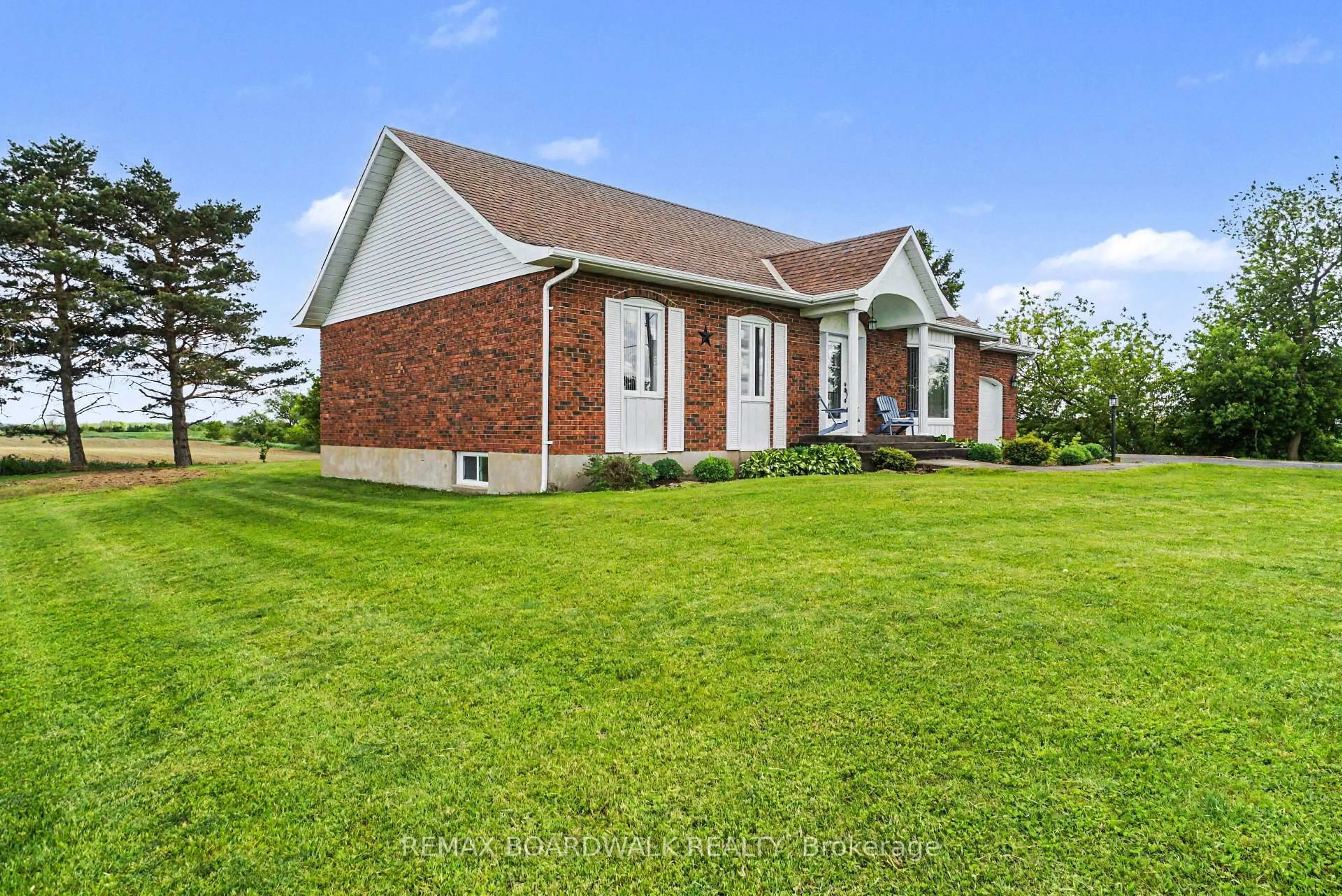Home with brick exterior material, unknown for 1525 Route 900, The Nation Ontario K0A 3C0
