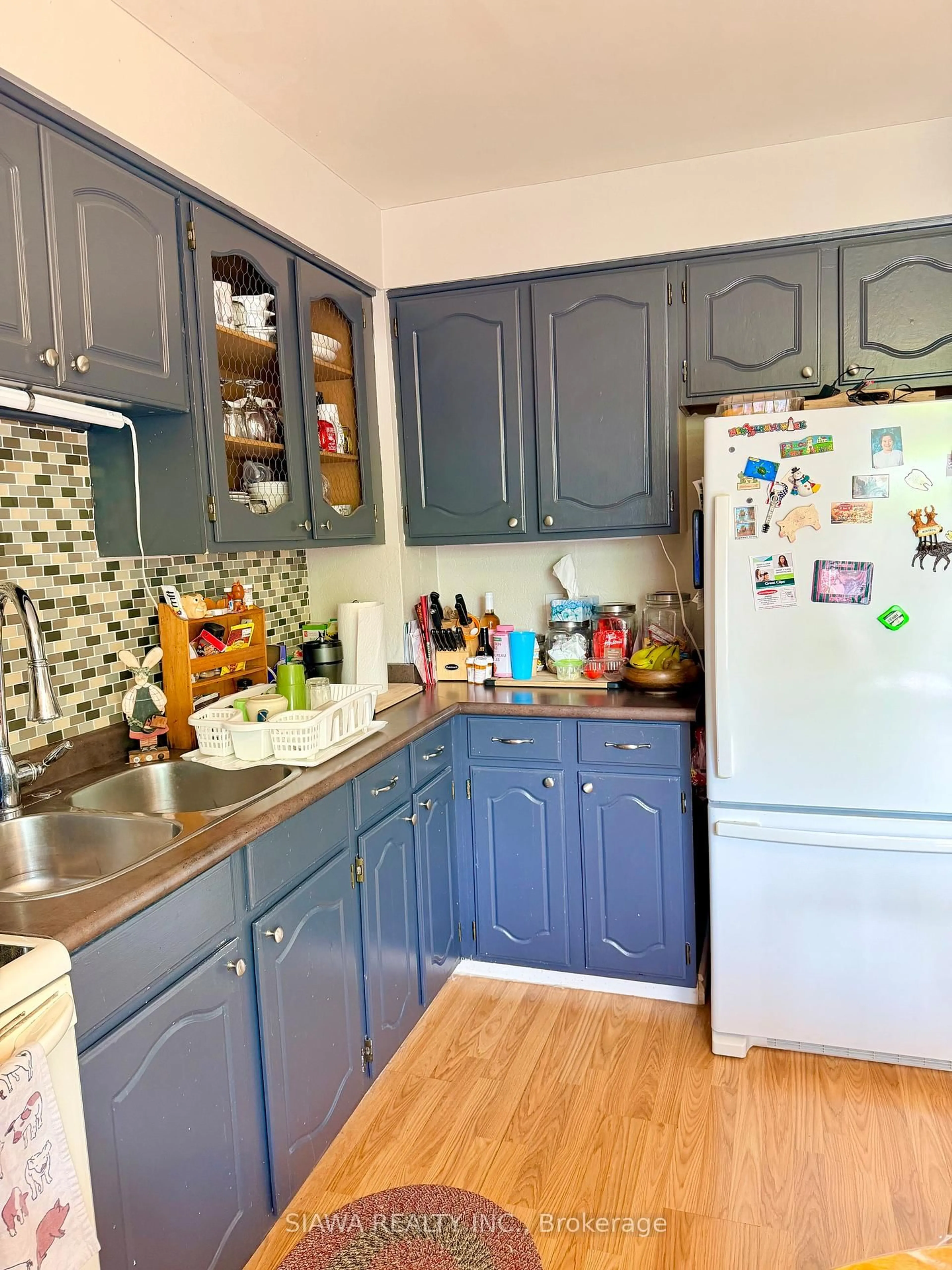 Standard kitchen, unknown for 1250 Jalna Blvd #86, London South Ontario N6E 2W4