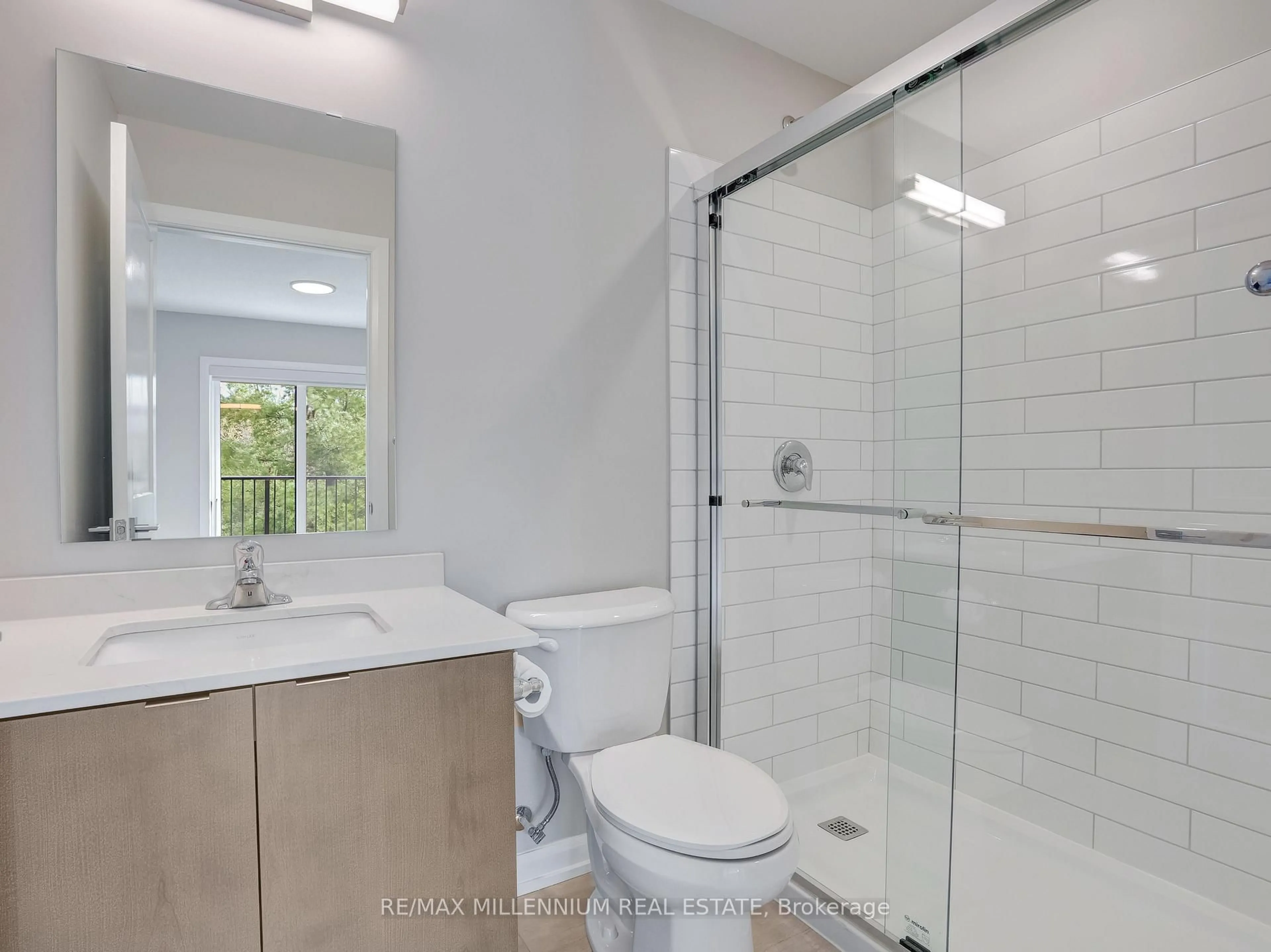 Standard bathroom, ceramic/tile floor for 708 Woolwich St #206, Guelph Ontario N1H 0C8