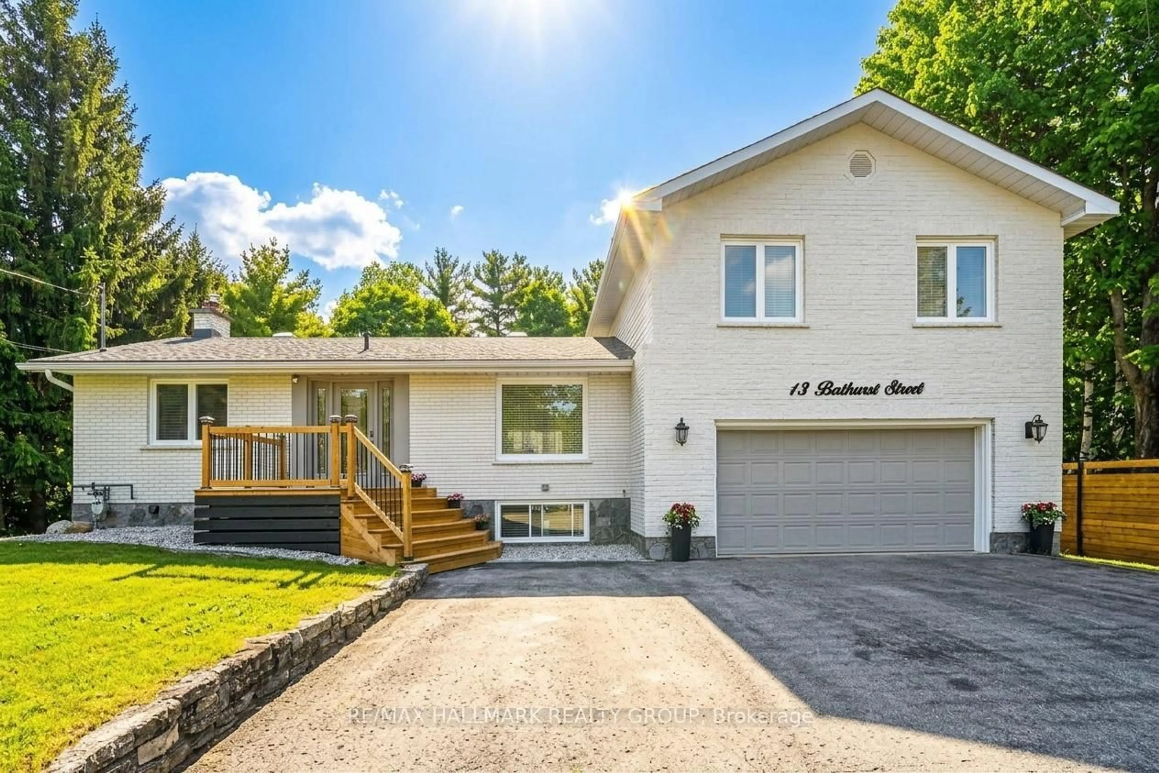 Home with vinyl exterior material, street for 13 Bathurst St, Kanata Ontario K2W 1A7