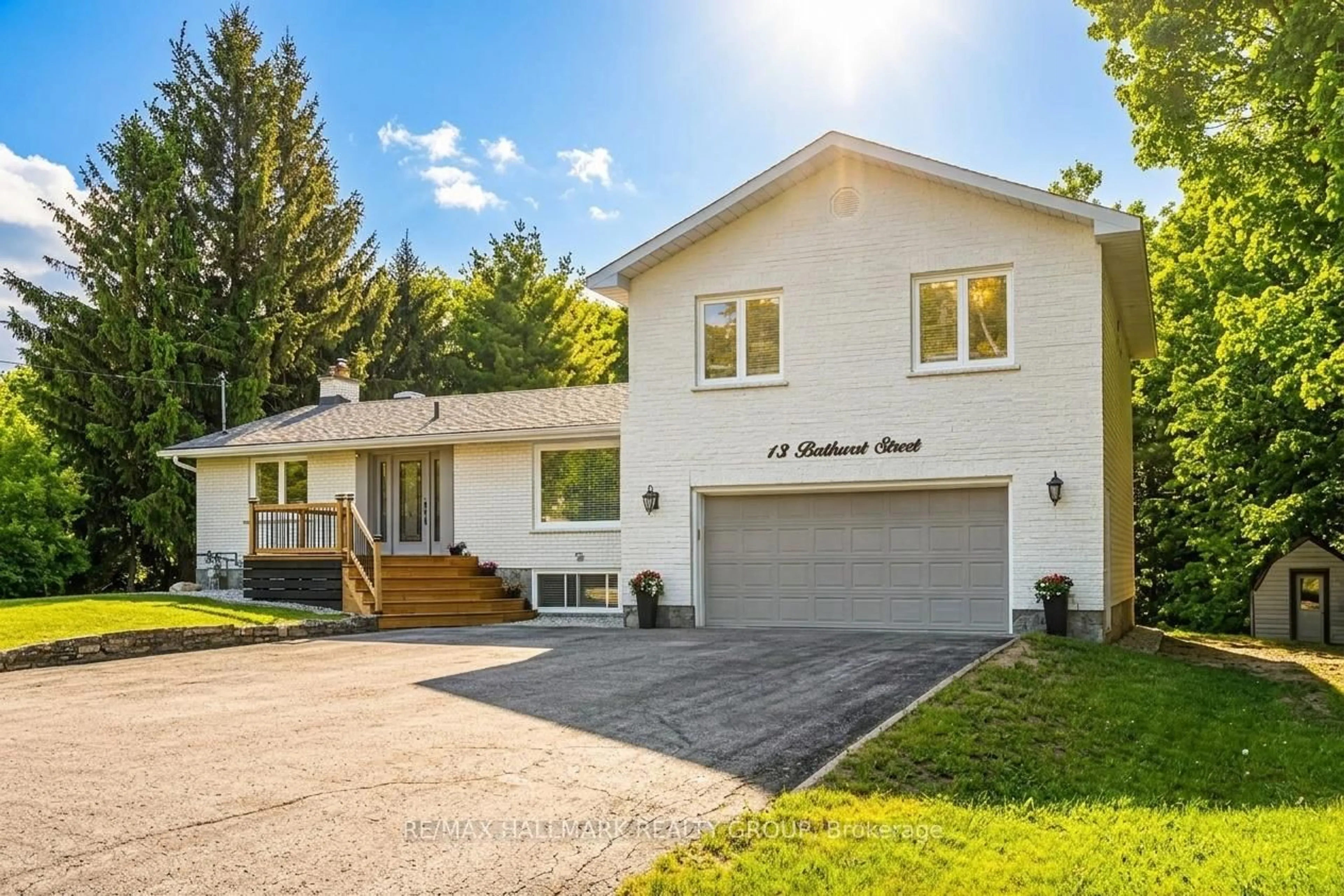 Home with vinyl exterior material, street for 13 Bathurst St, Kanata Ontario K2W 1A7