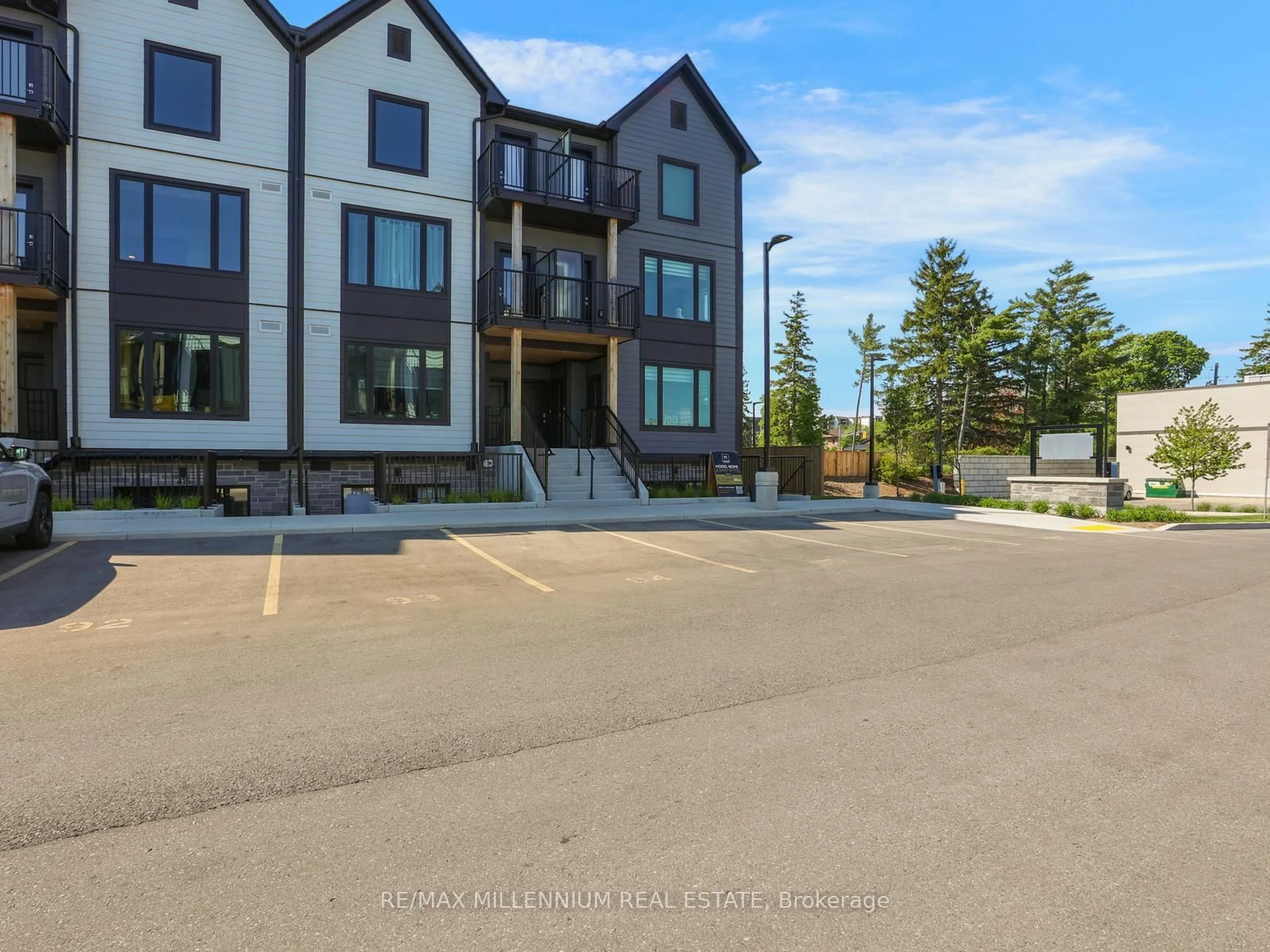 A pic from outside/outdoor area/front of a property/back of a property/a pic from drone, unknown for 708 Woolwich St #423, Guelph Ontario N1H 0C8