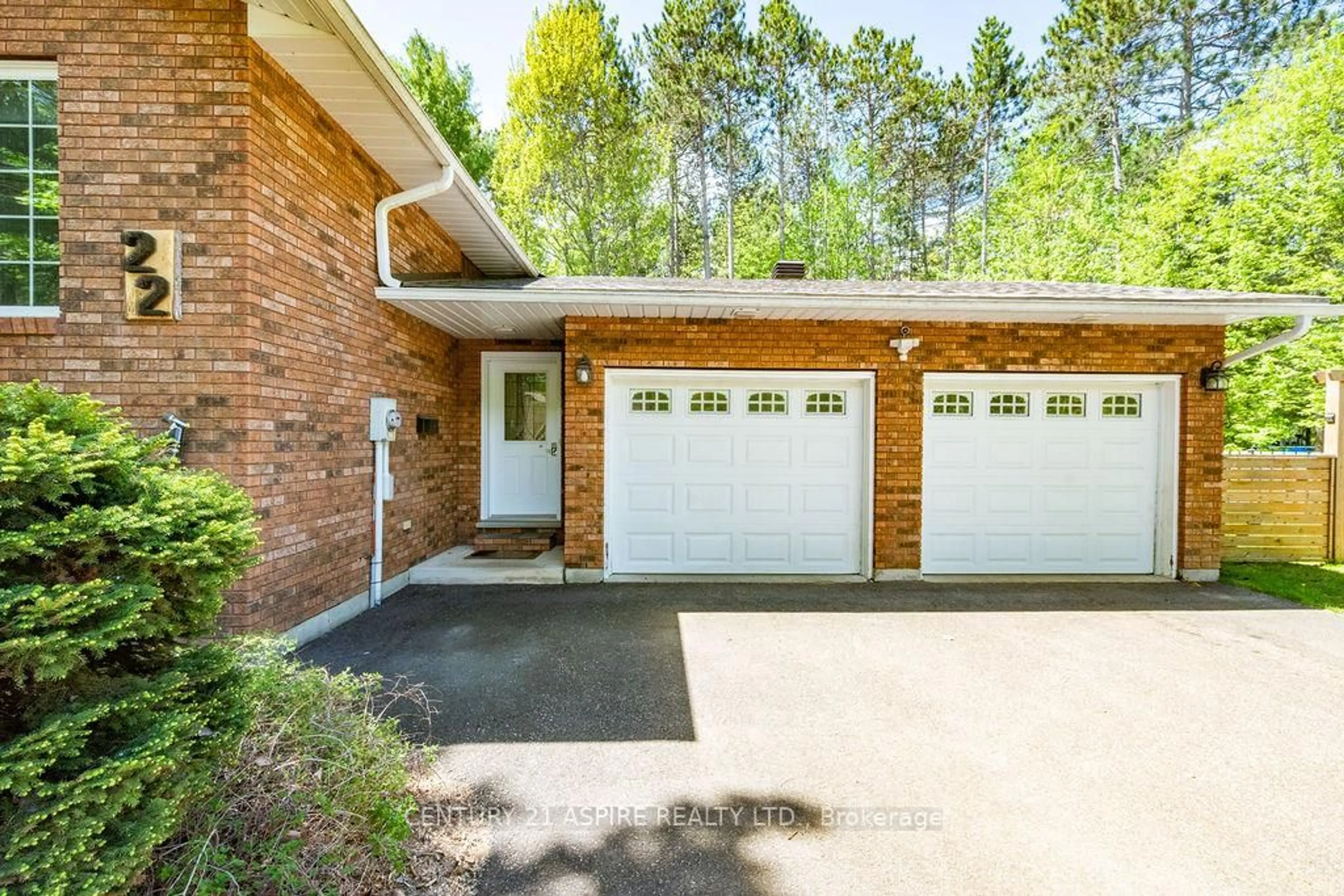 Home with brick exterior material, unknown for 22 Country Lane, Petawawa Ontario K8H 3J7