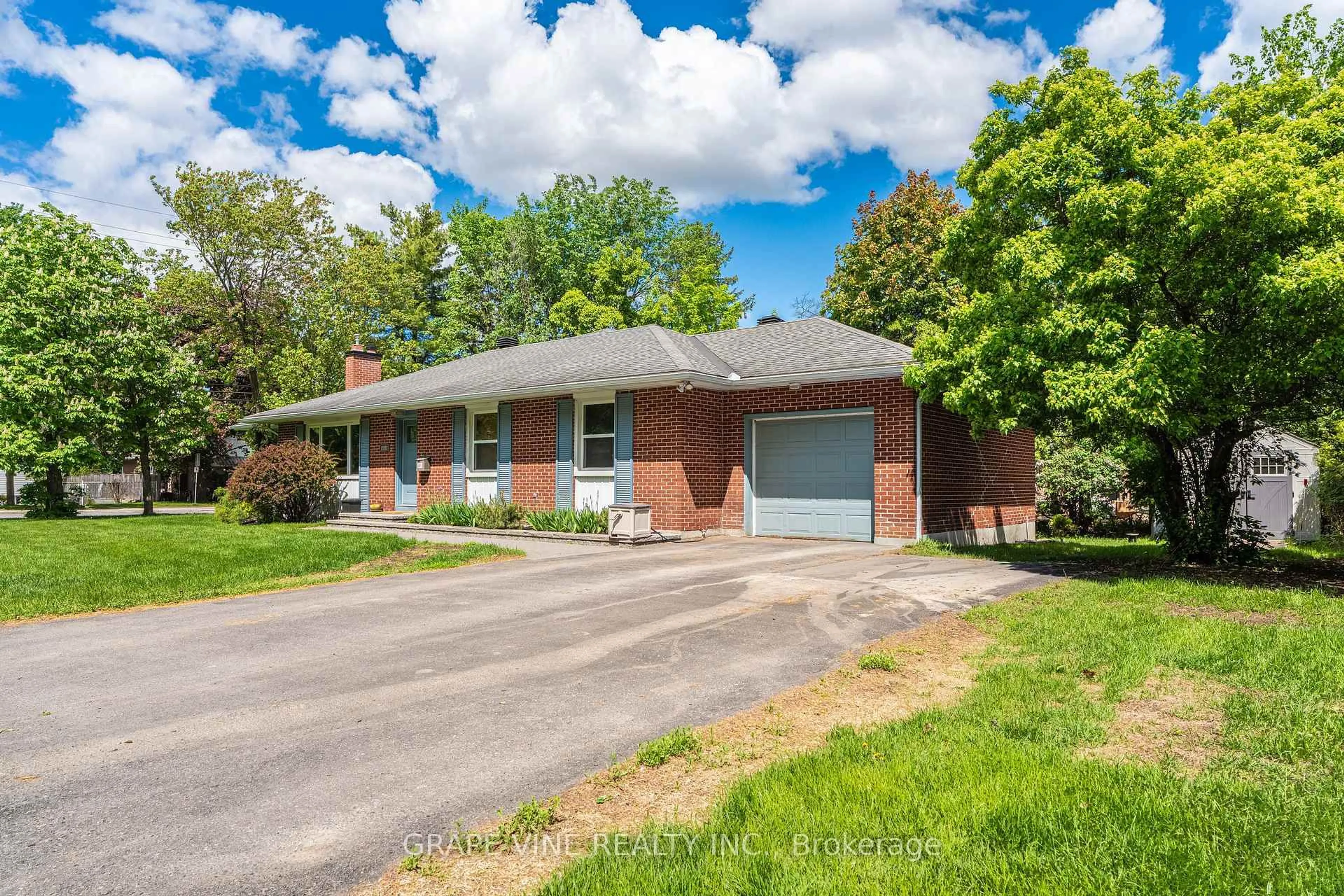 Home with brick exterior material, street for 2201 Braeside Ave, Ottawa Ontario K1H 7J6