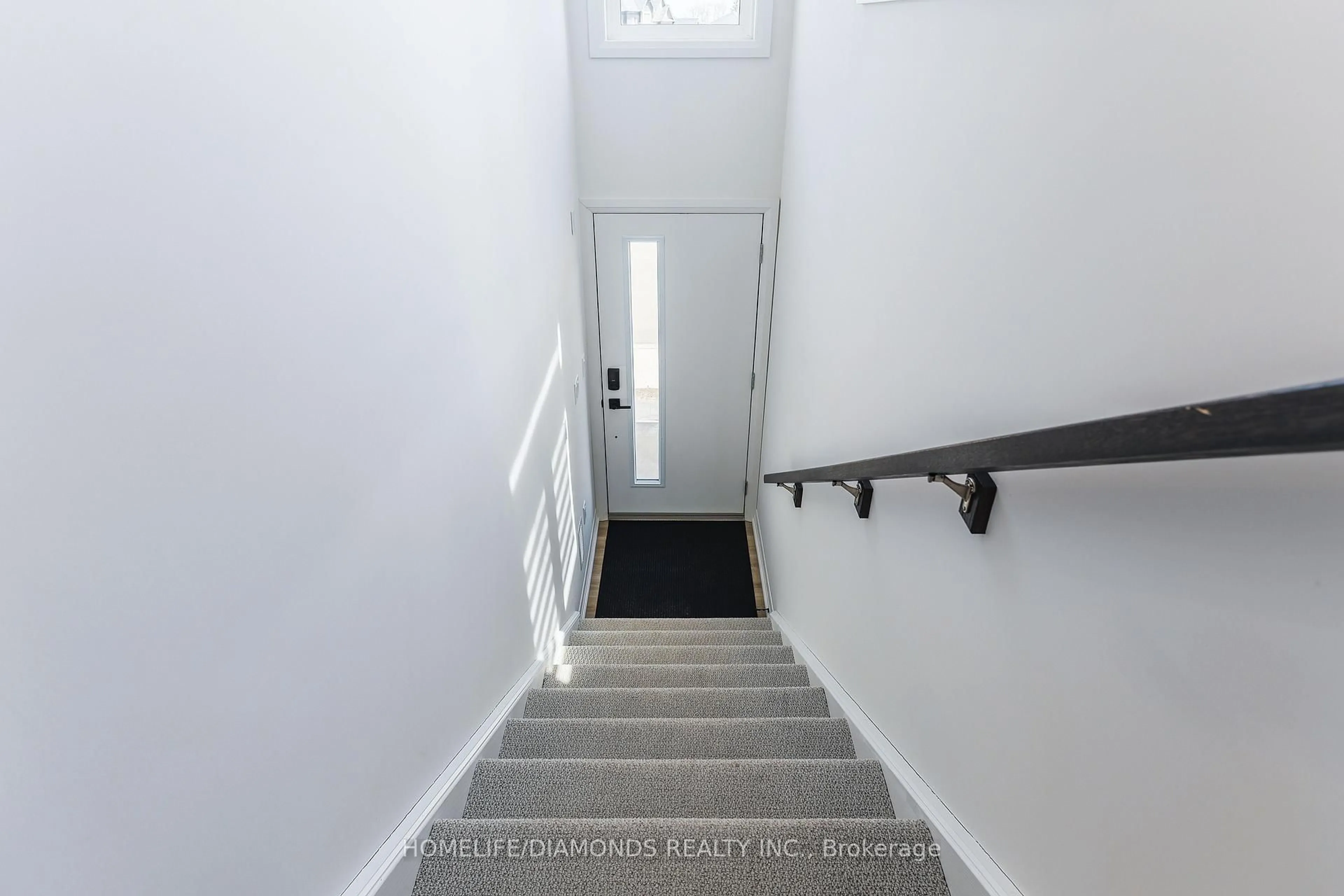 Stairs for 55 TOM BROWN Dr #64, Brant Ontario N3L 0N5