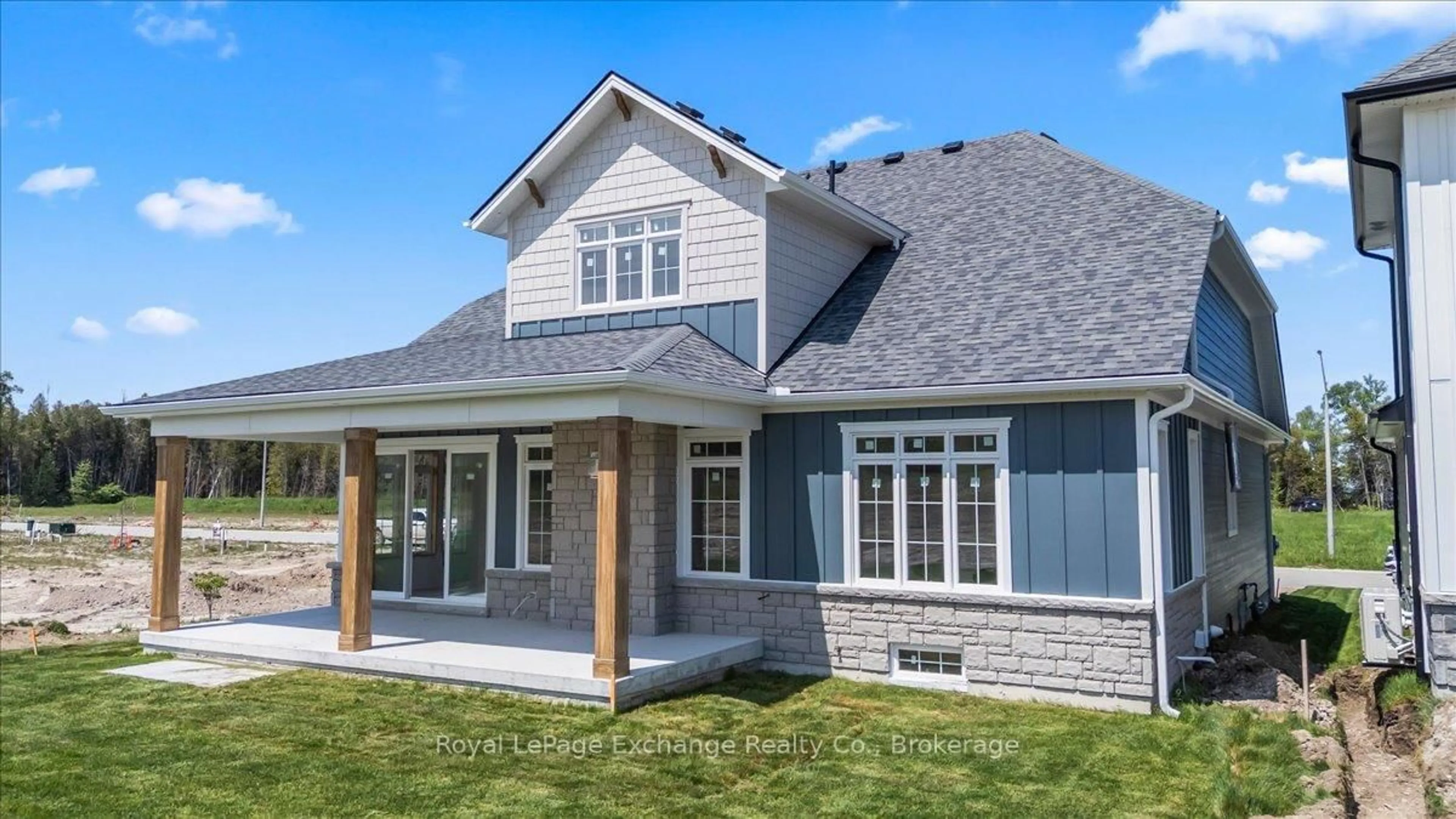 Home with brick exterior material, unknown for 64 Inverness St, Kincardine Ontario N2Z 2Z4