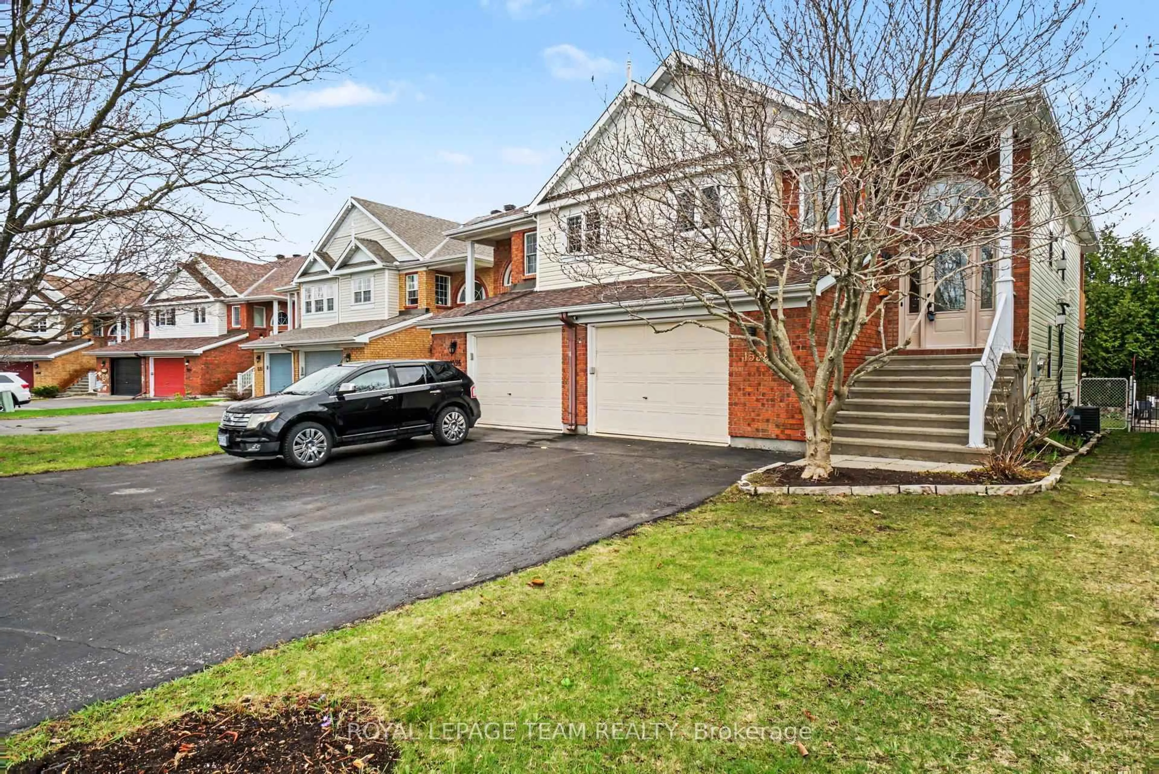 Unknown for 1598 Lisbon St, Ottawa Ontario K4A 4C3