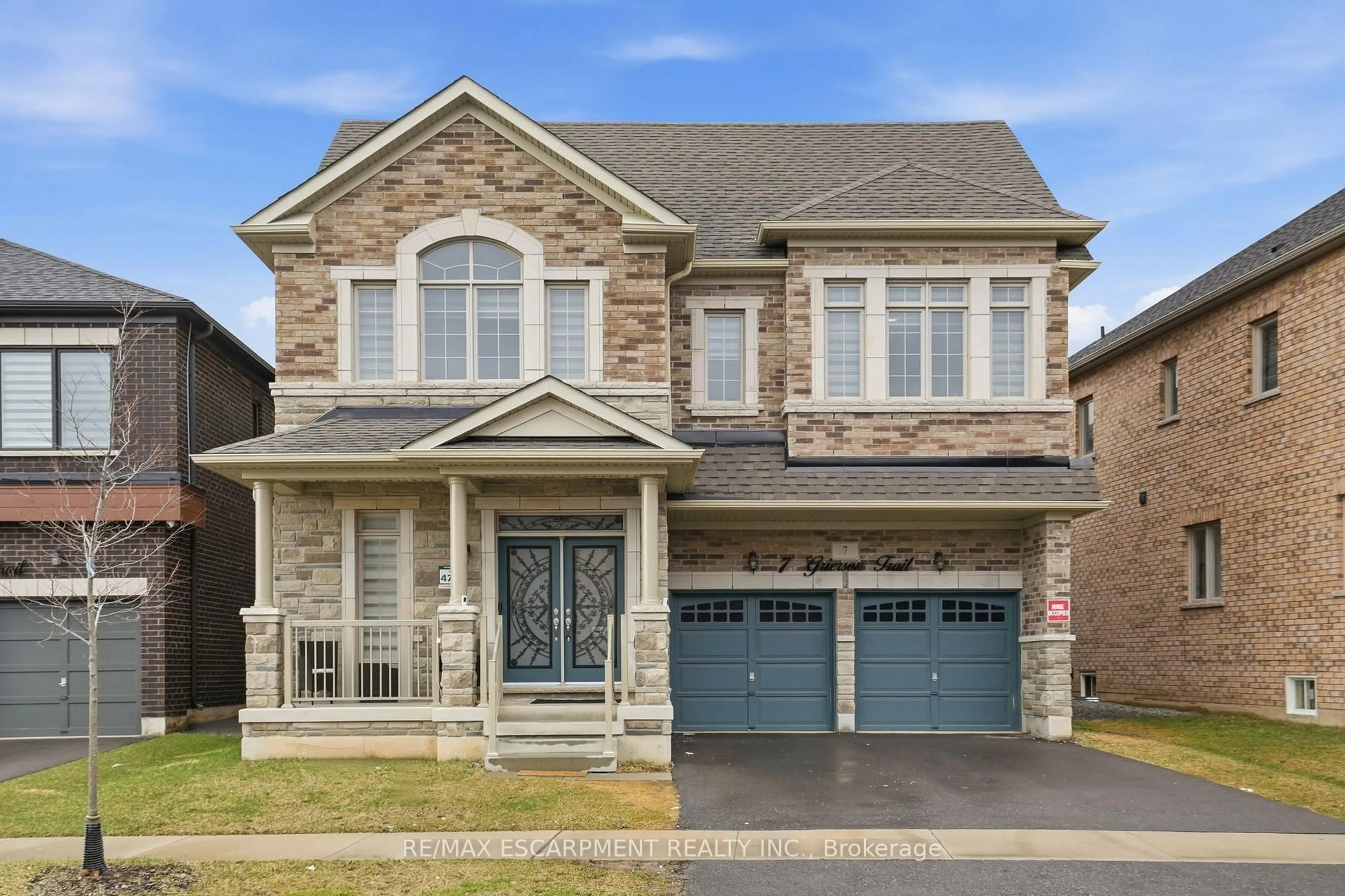 Home with brick exterior material, street for 7 Grierson Tr, Hamilton Ontario L8B 1Z7