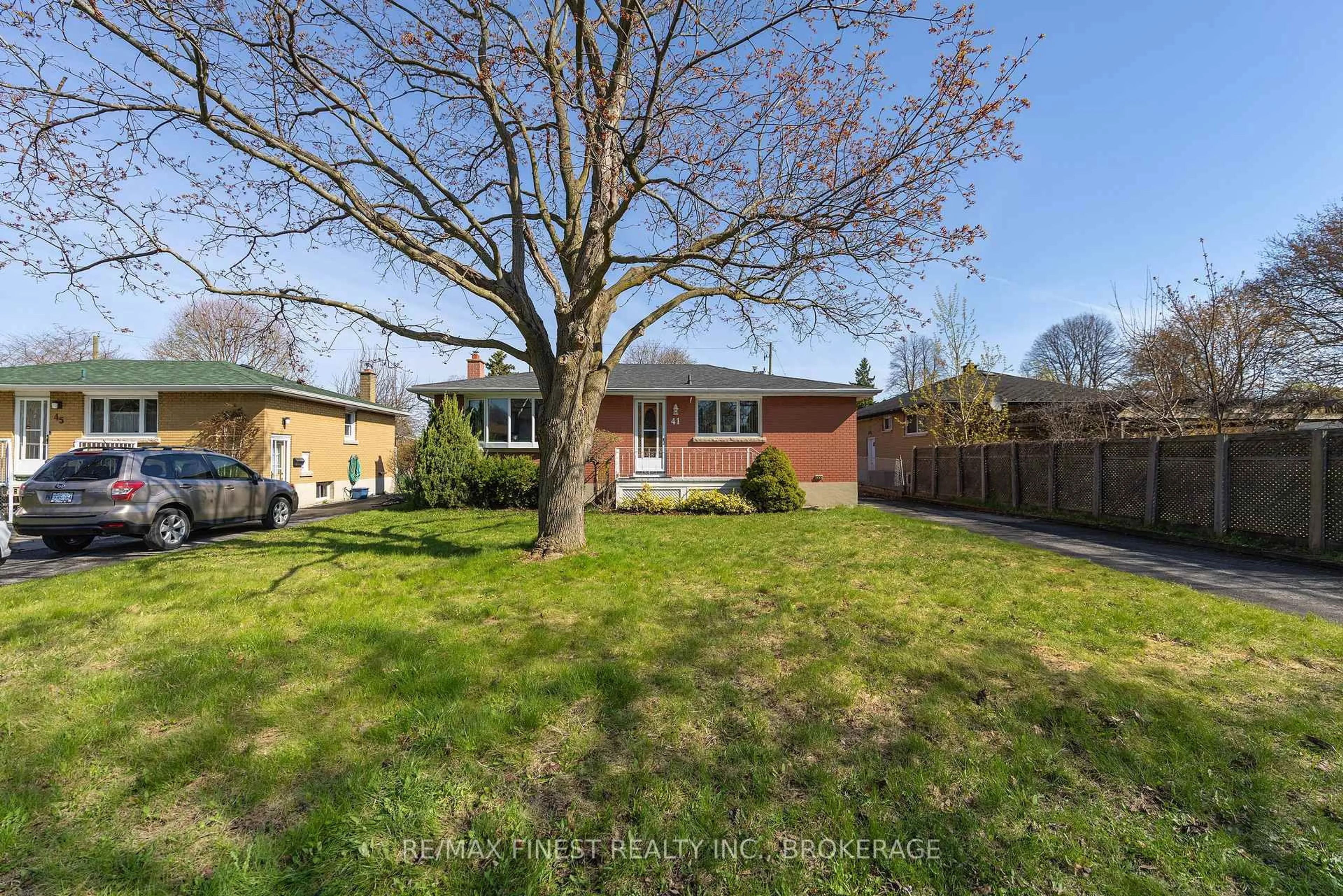 A pic from outside/outdoor area/front of a property/back of a property/a pic from drone, street for 41 Campbell Cres, Kingston Ontario K7M 1Z6