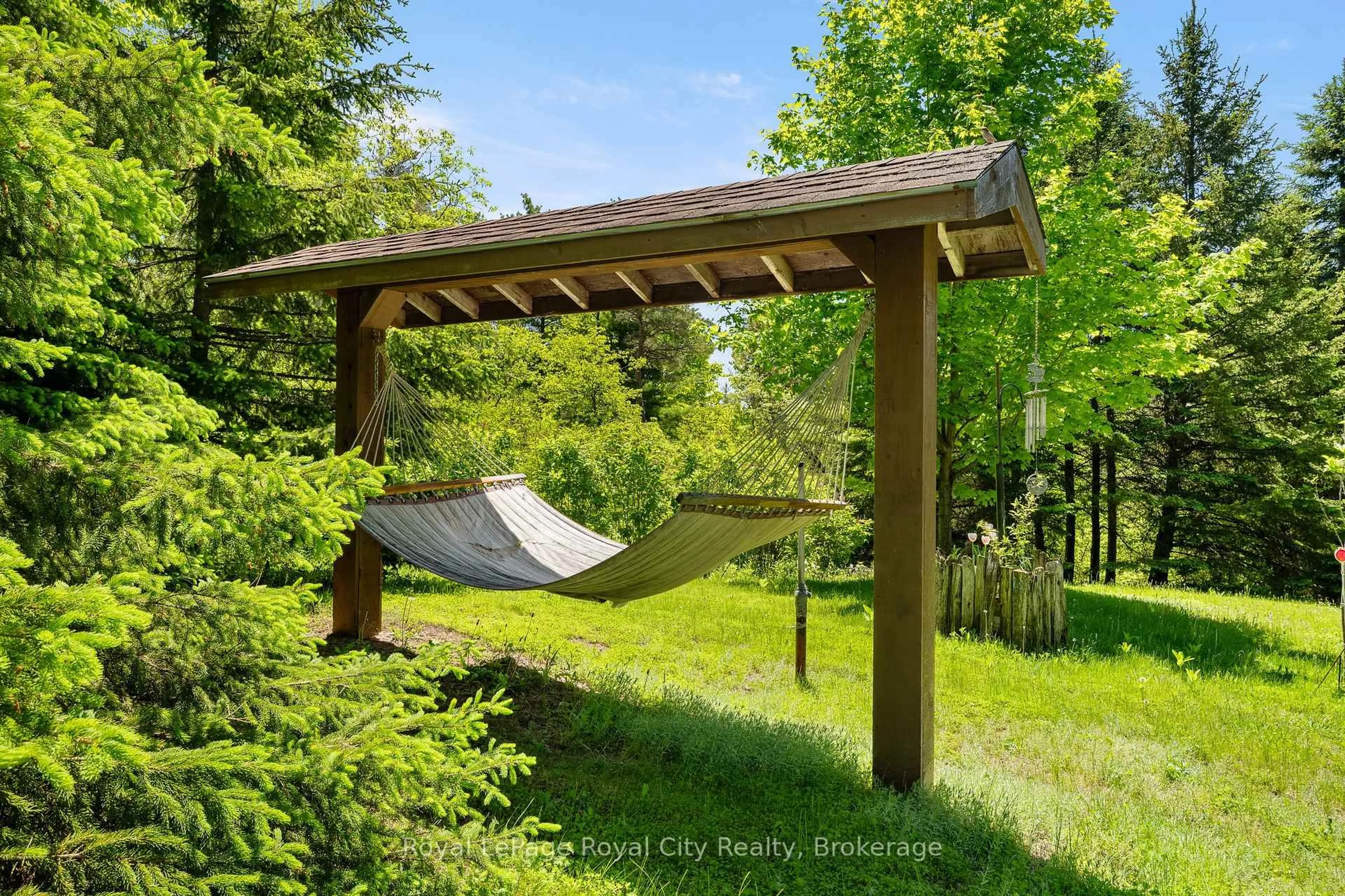 Patio, forest/trees view for 5660 Fifth Line, Guelph/Eramosa Ontario N0B 2K0