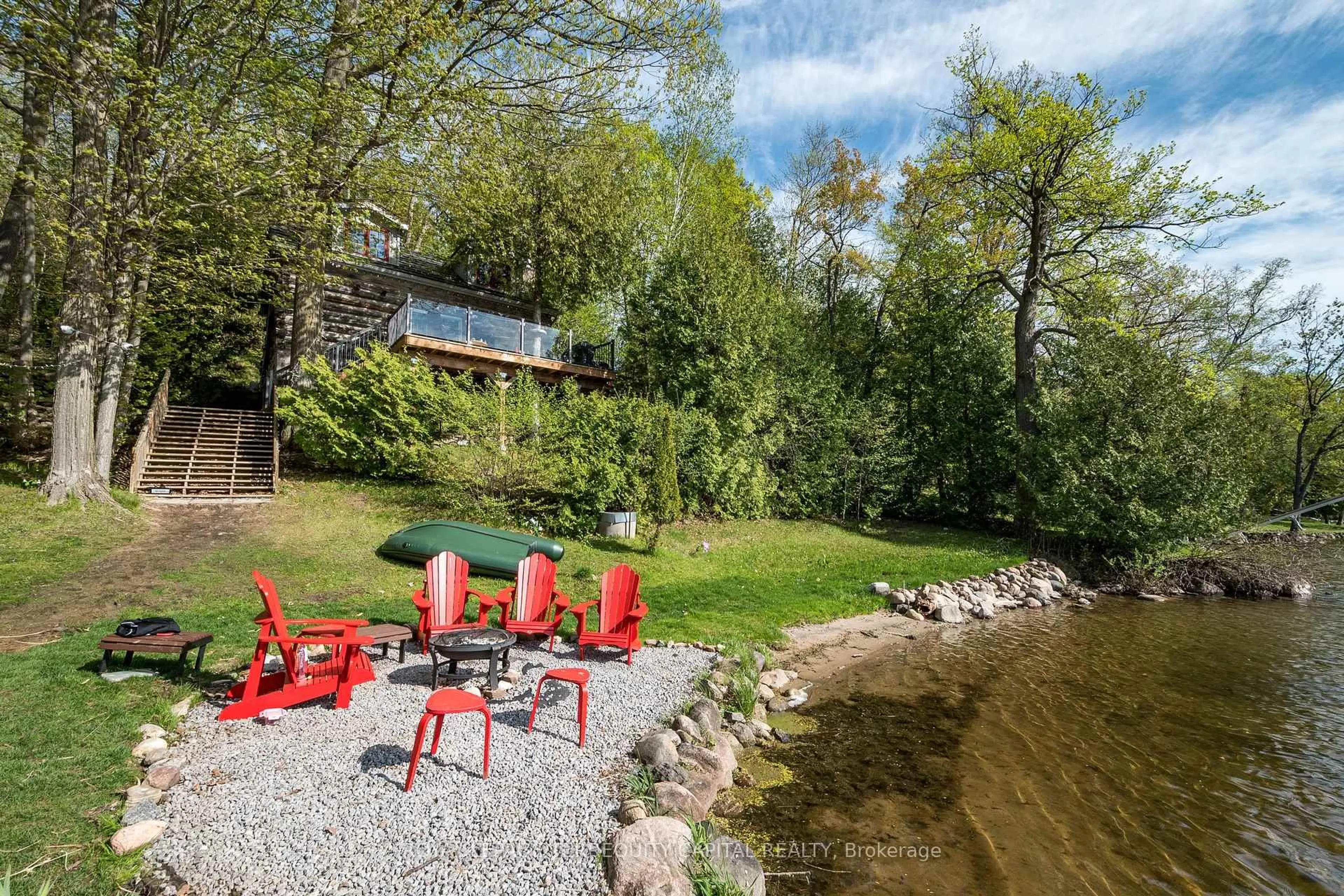 Patio, water/lake/river/ocean view for 925 DORIS Dr, Otonabee-South Monaghan Ontario K0L 1B0