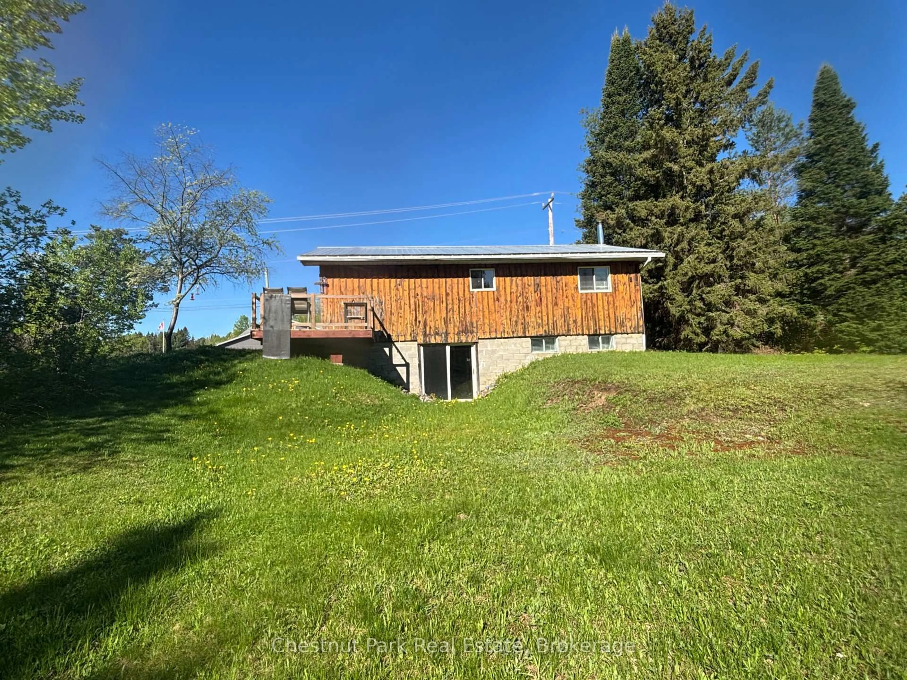A pic from outside/outdoor area/front of a property/back of a property/a pic from drone, unknown for 55 Old Government Rd, Perry Ontario P0A 1J0