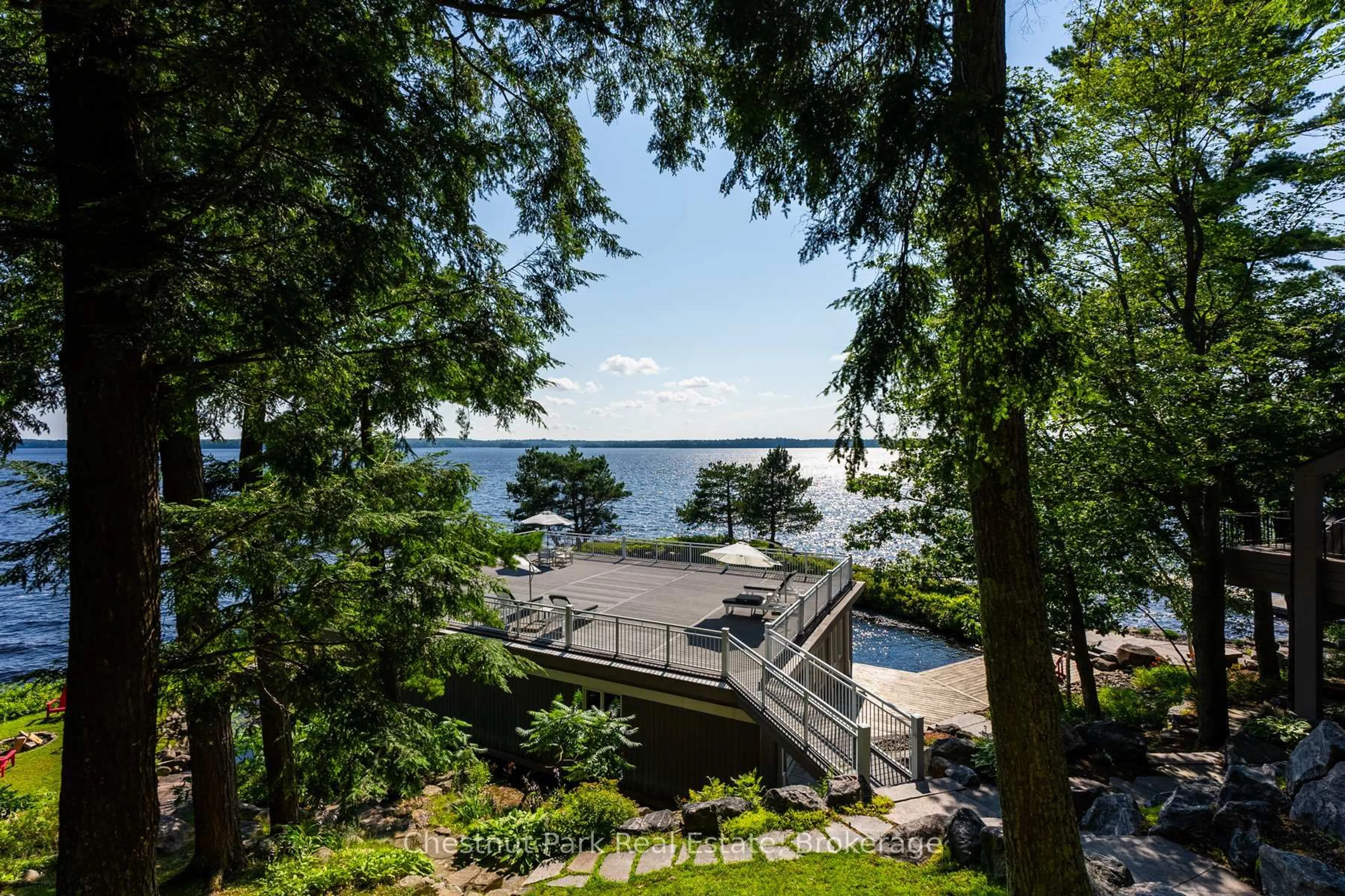 Patio, water/lake/river/ocean view for 10 Wyldewood Rd, Muskoka Lakes Ontario P1L 1W8