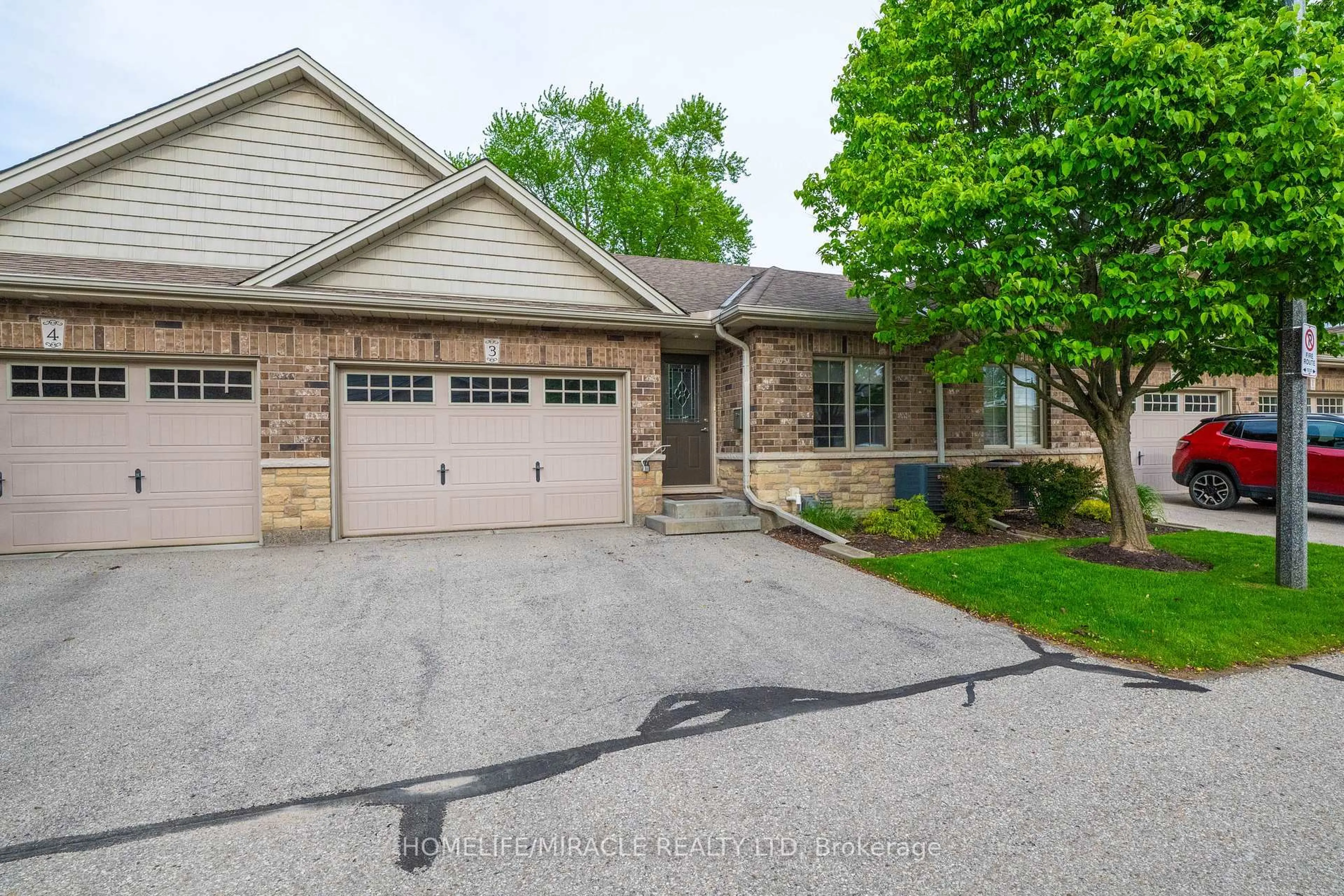 Home with brick exterior material, street for 560 Grey St #3, Brantford Ontario N3S 0C4