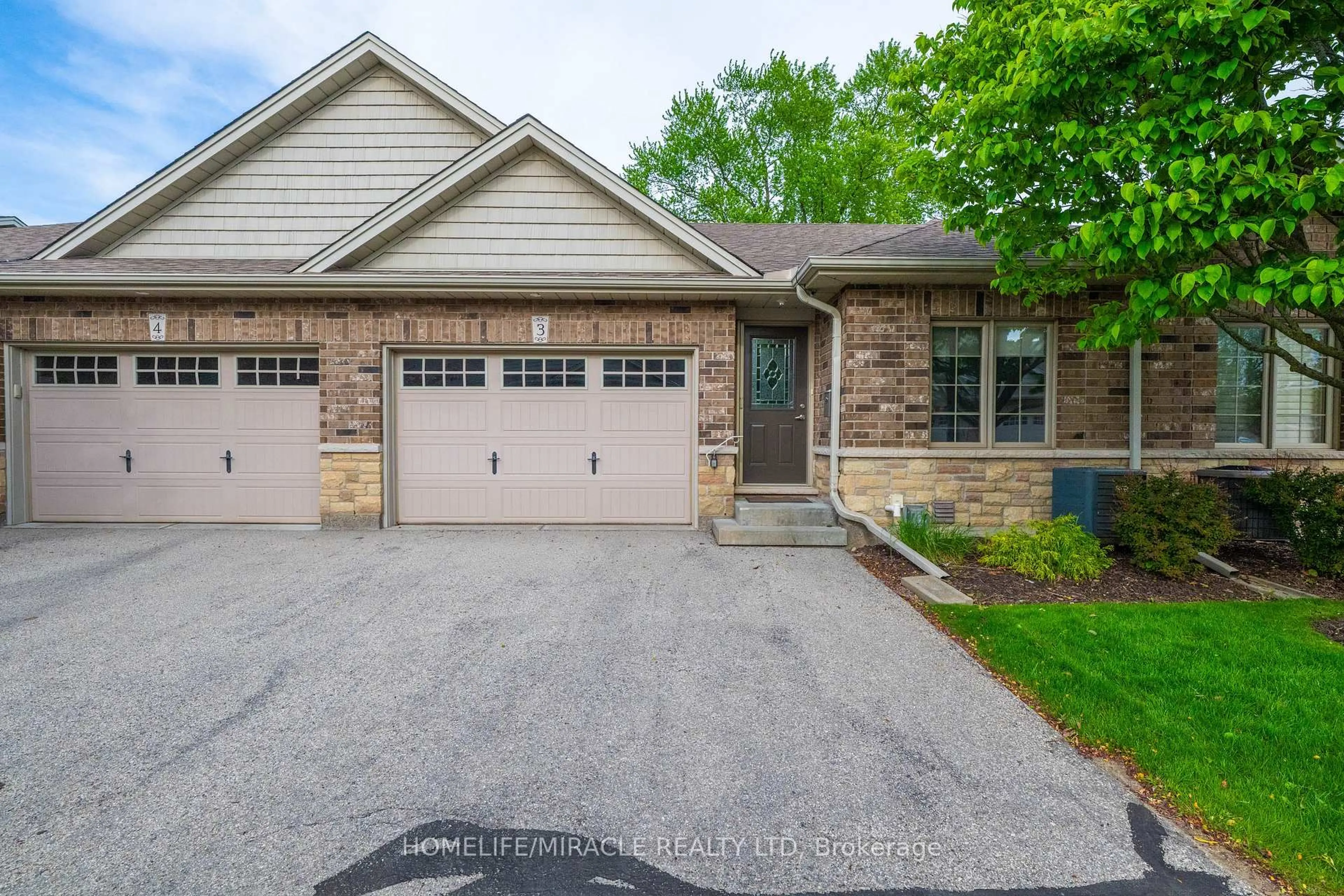 Home with brick exterior material, street for 560 Grey St #3, Brantford Ontario N3S 0C4