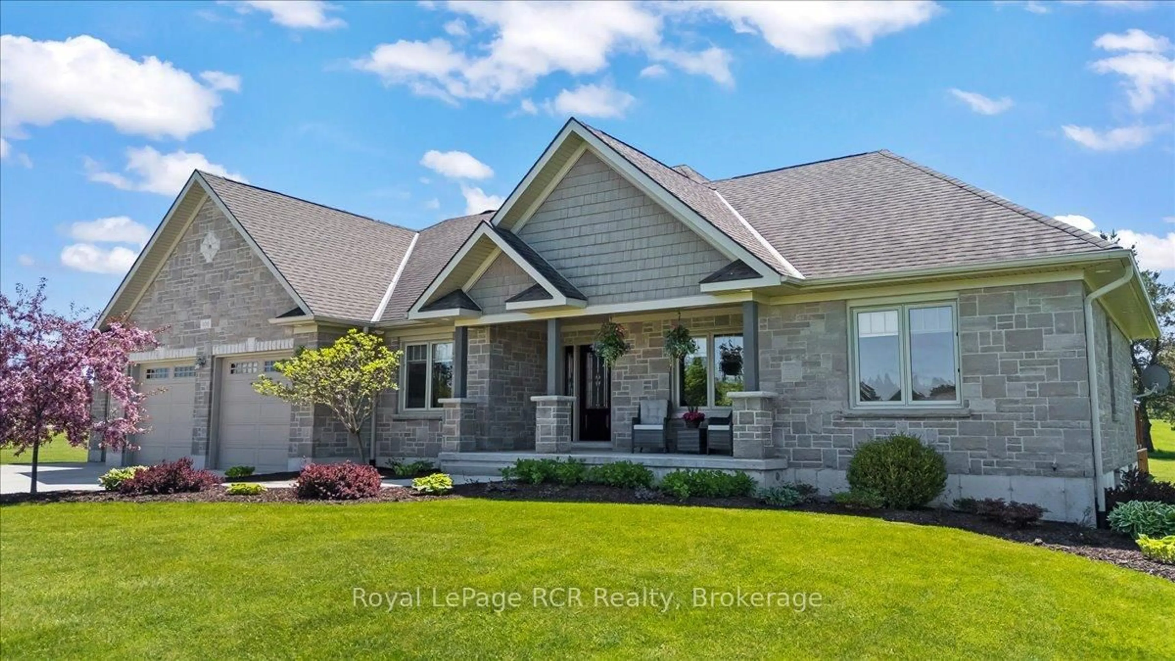 Home with brick exterior material, street for 108 Marshall Hts, West Grey Ontario N0G 1R0
